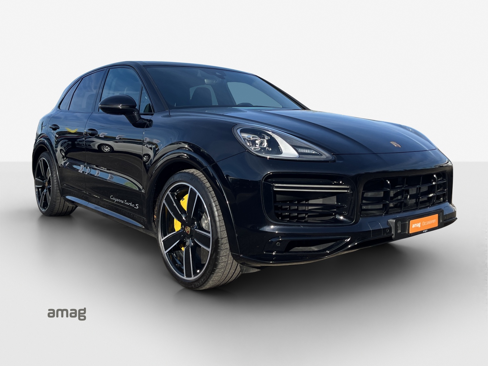 PORSCHE Cayenne Turbo S E-Hybrid-image-6