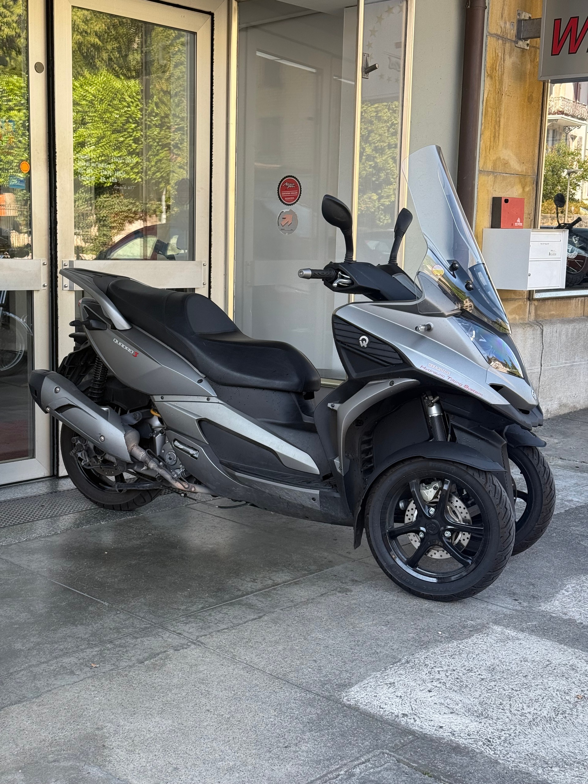 QUADRO 3-image-2