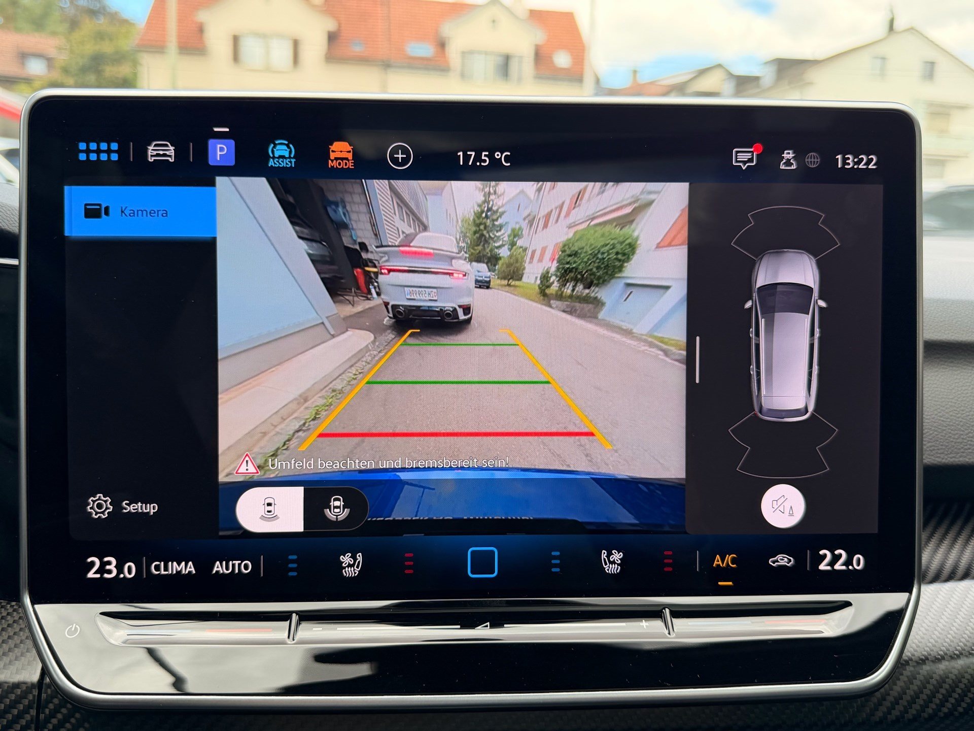 VW Golf Variant 2.0 TSI 333 PS 4MOTION R BLACK STYLE *** PANORAMAGLASDACH & LEDER VIENNA ***-image-17