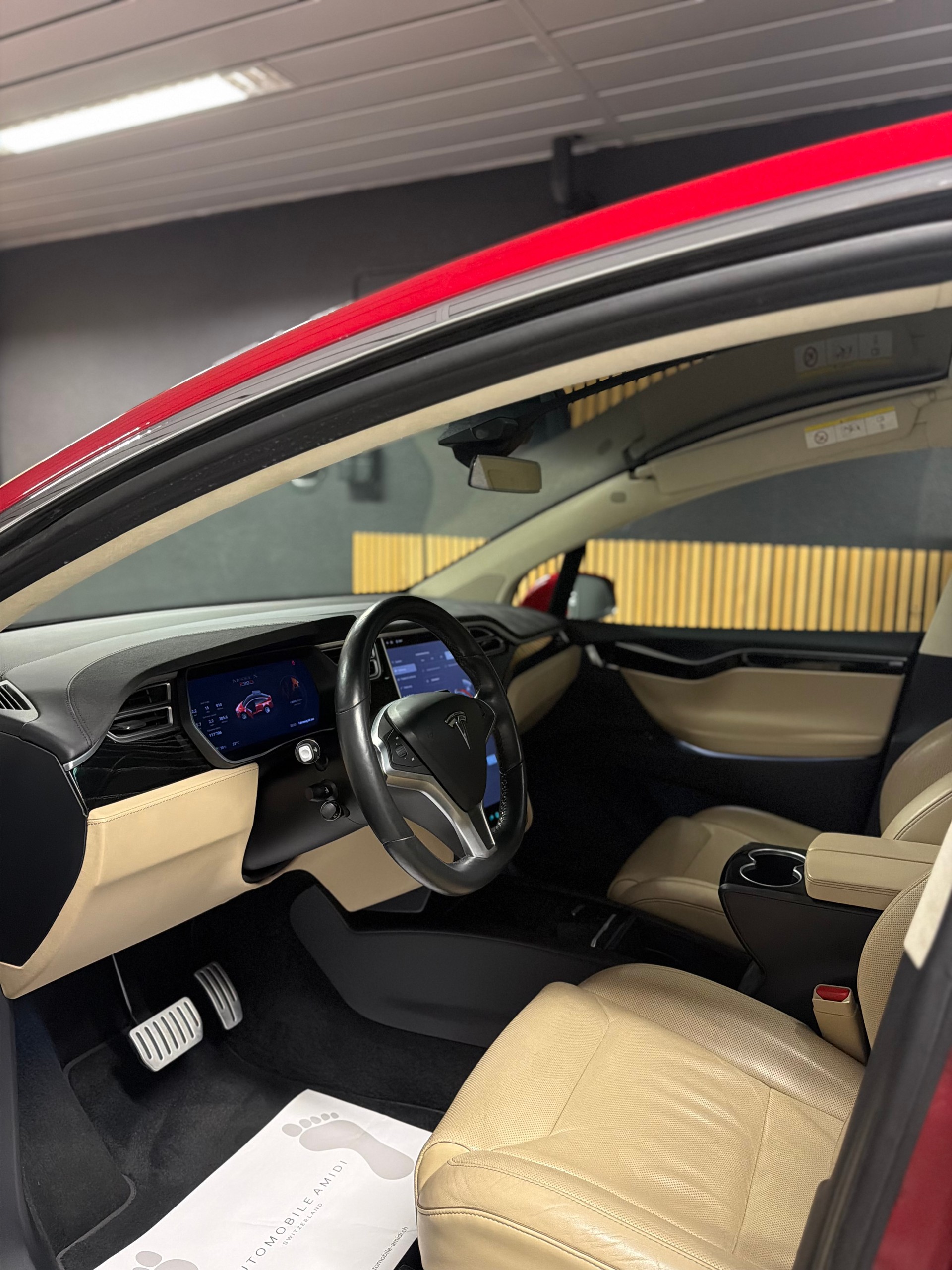 TESLA Model X 90 D Performance-image-5