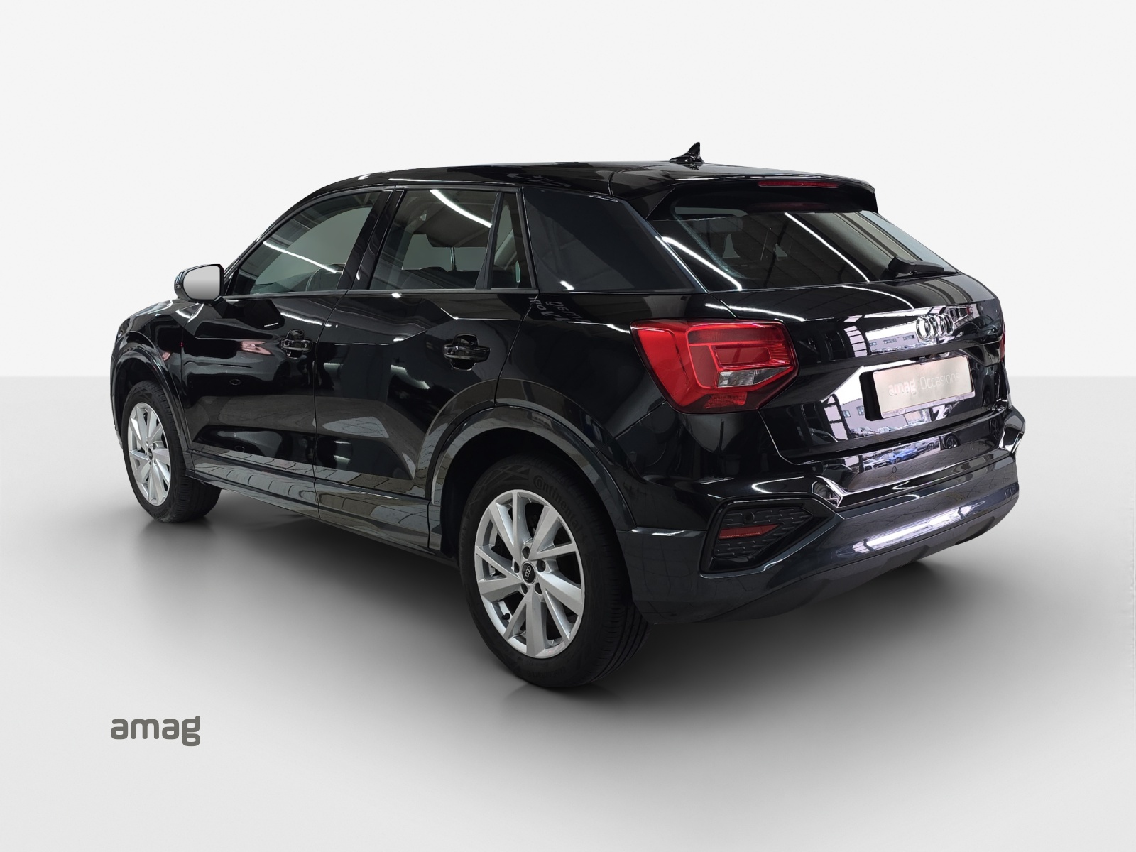 AUDI Q2 35 TFSI advanced S-tronic-showroom-element-2