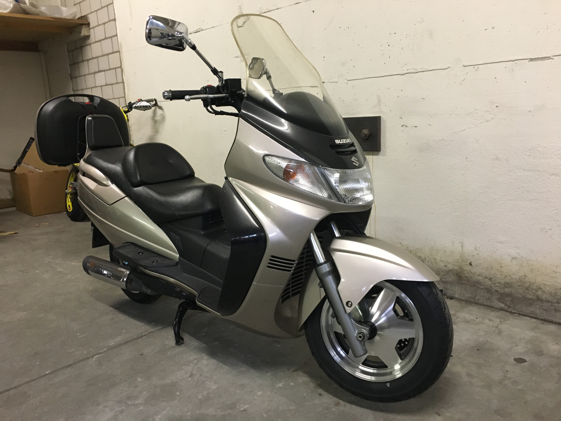 SUZUKI AN 250 Burgman-image-0