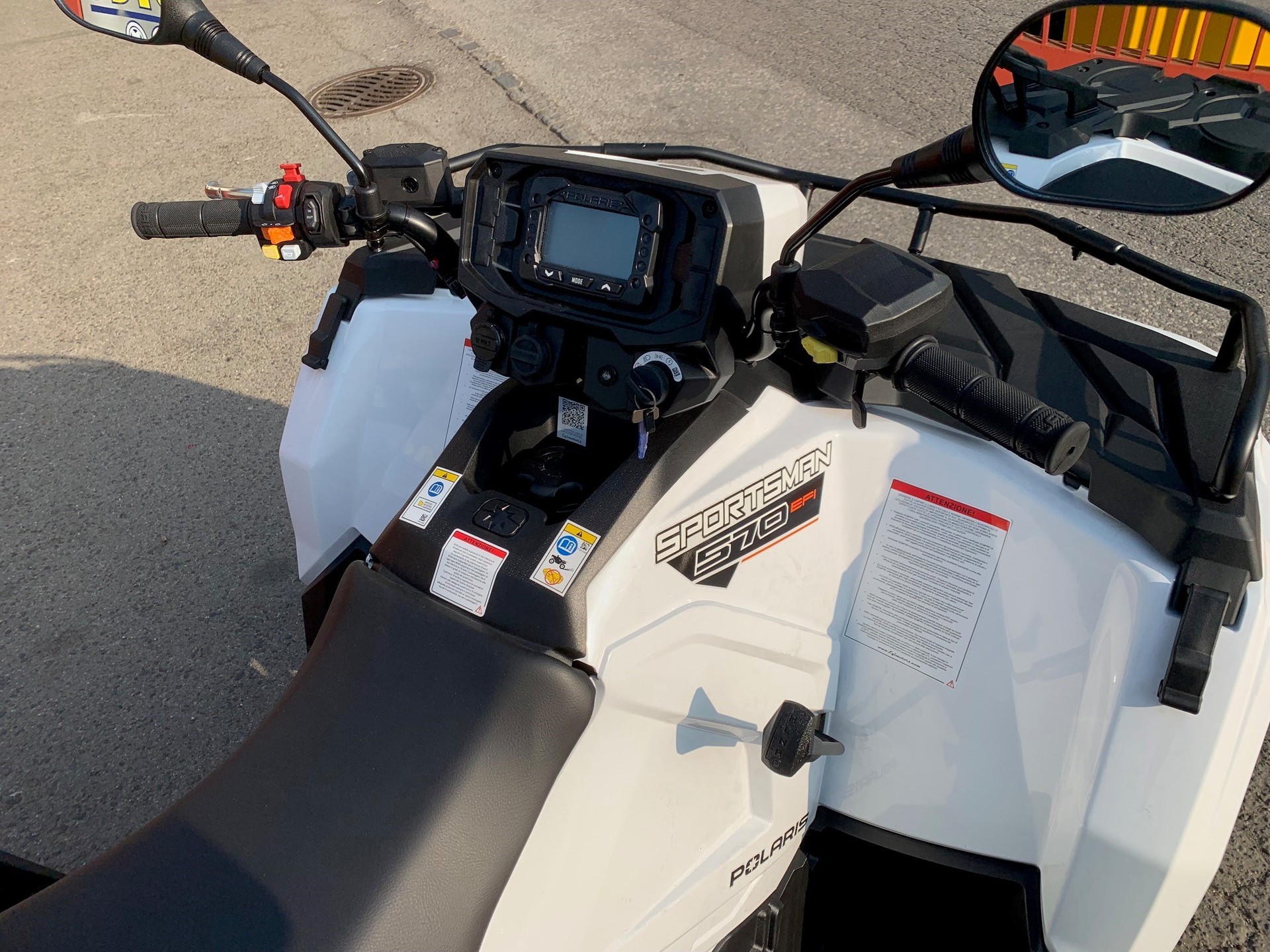 POLARIS SPORTSMAN 570-image-5