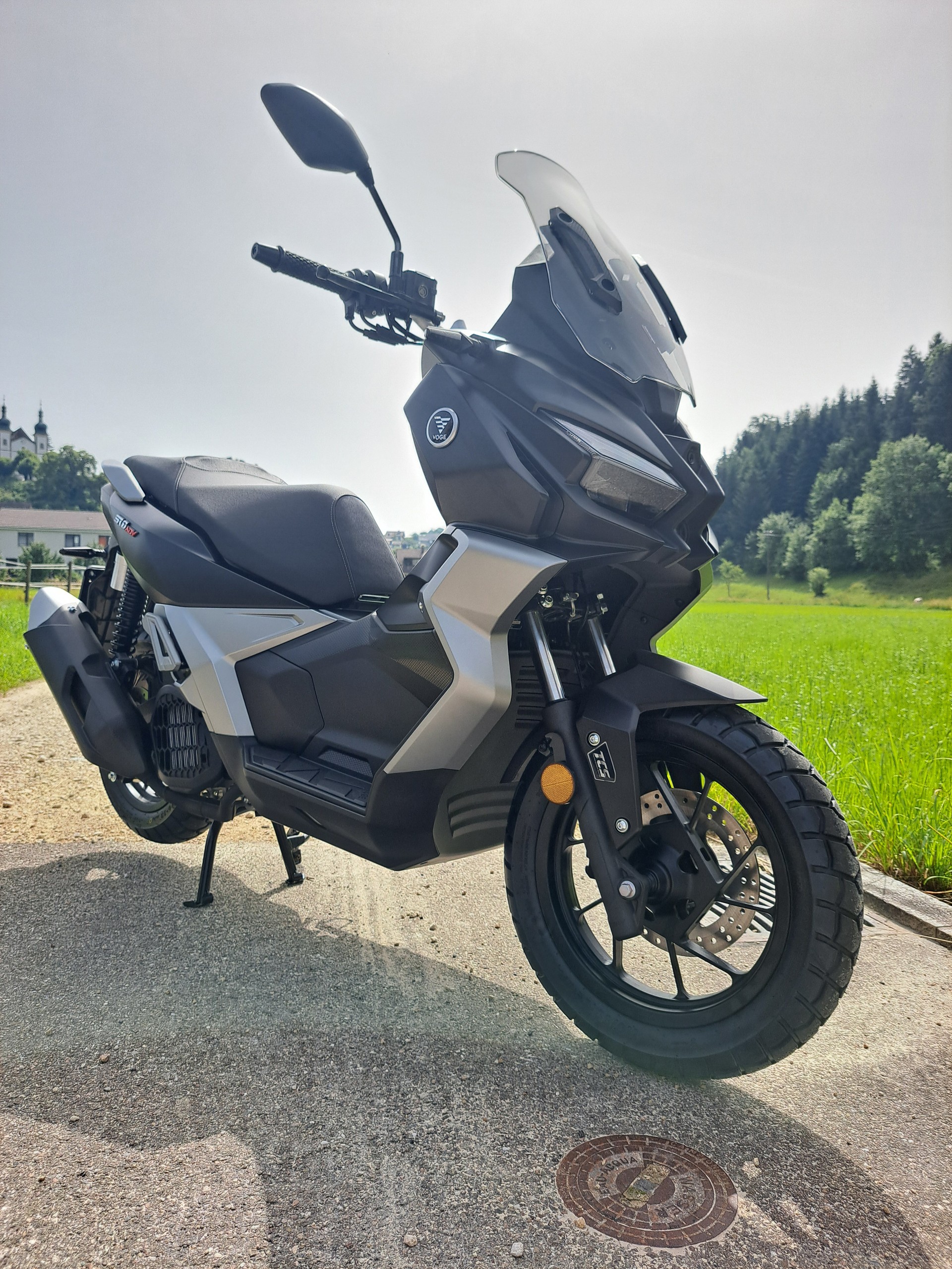 VOGE SR1 125 ADV-image-2