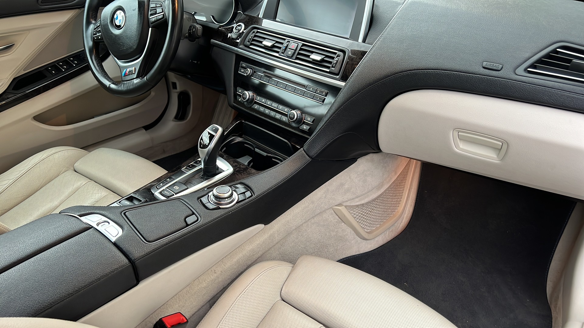 BMW 640i Cabrio xDrive-image-7