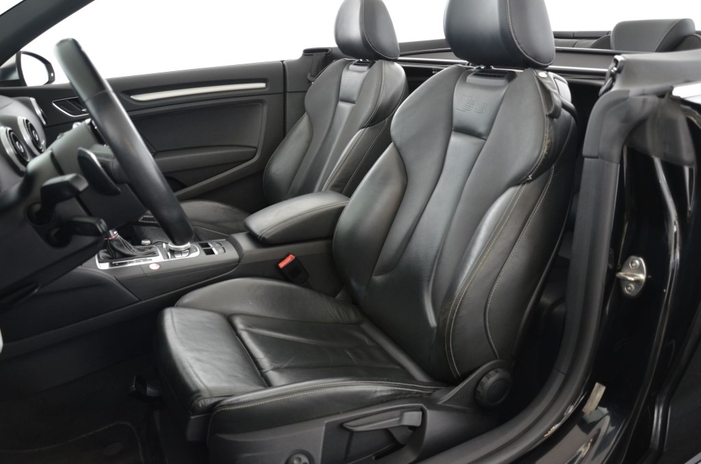 AUDI S3 Cabrio 2.0 TFSI Quattro S-Tronic-image-20