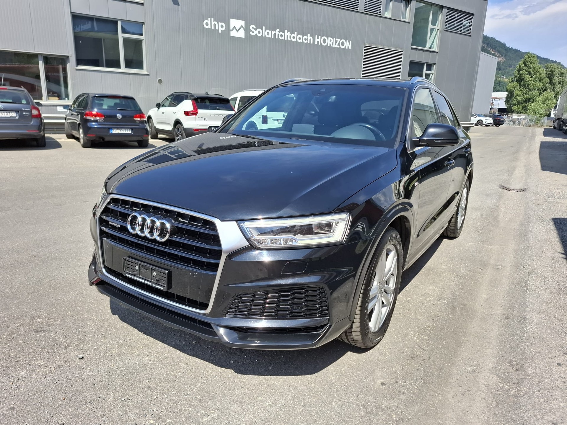 AUDI Q3 2.0 TDI design quattro S-tronic