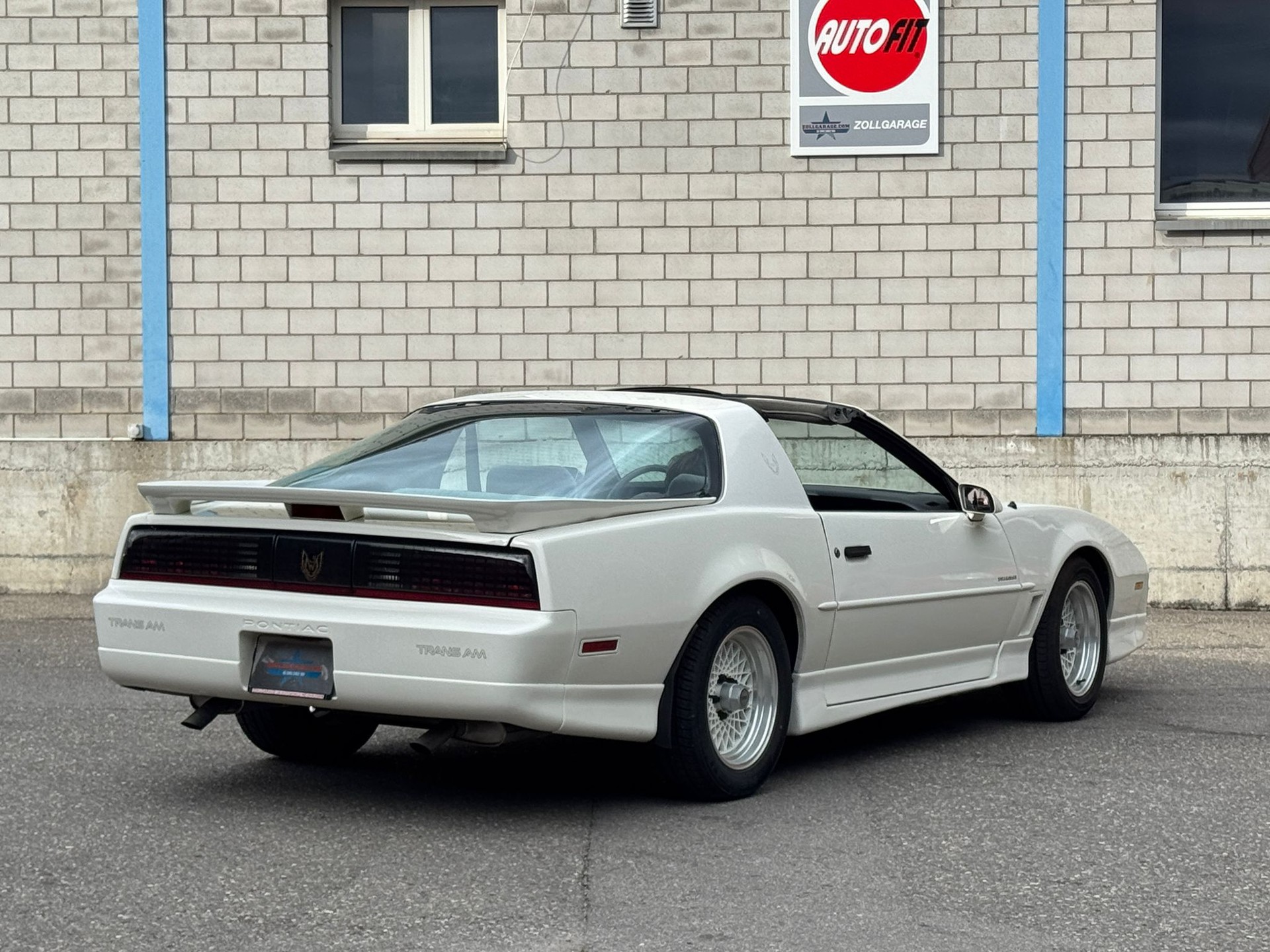 PONTIAC TRANS AM 5.0-V8 TARGA DACH-image-10