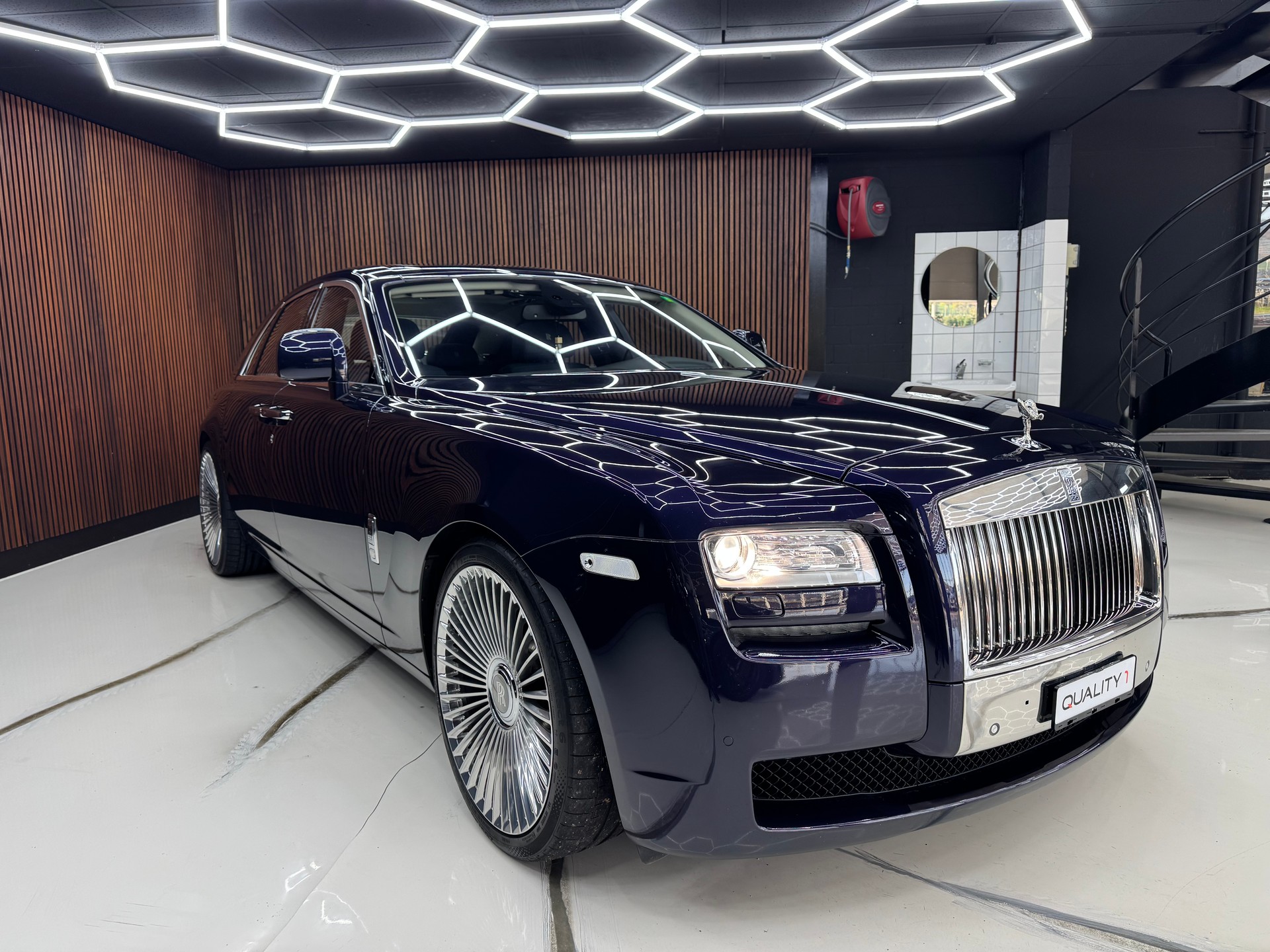 ROLLS-ROYCE GHOST-image-4
