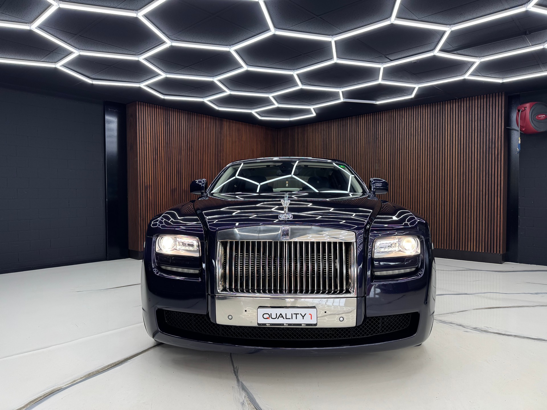 ROLLS-ROYCE GHOST-image-2