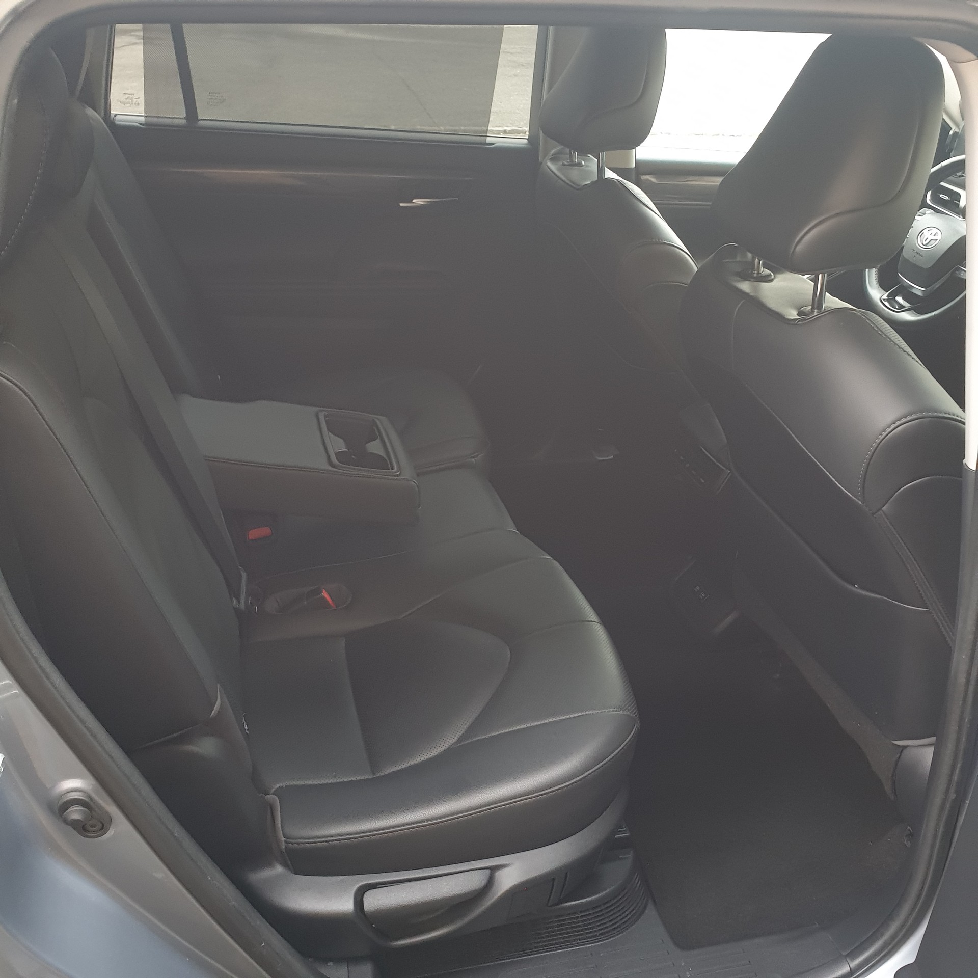 TOYOTA Highlander 2.5 HSD Premium e-CVT-image-8