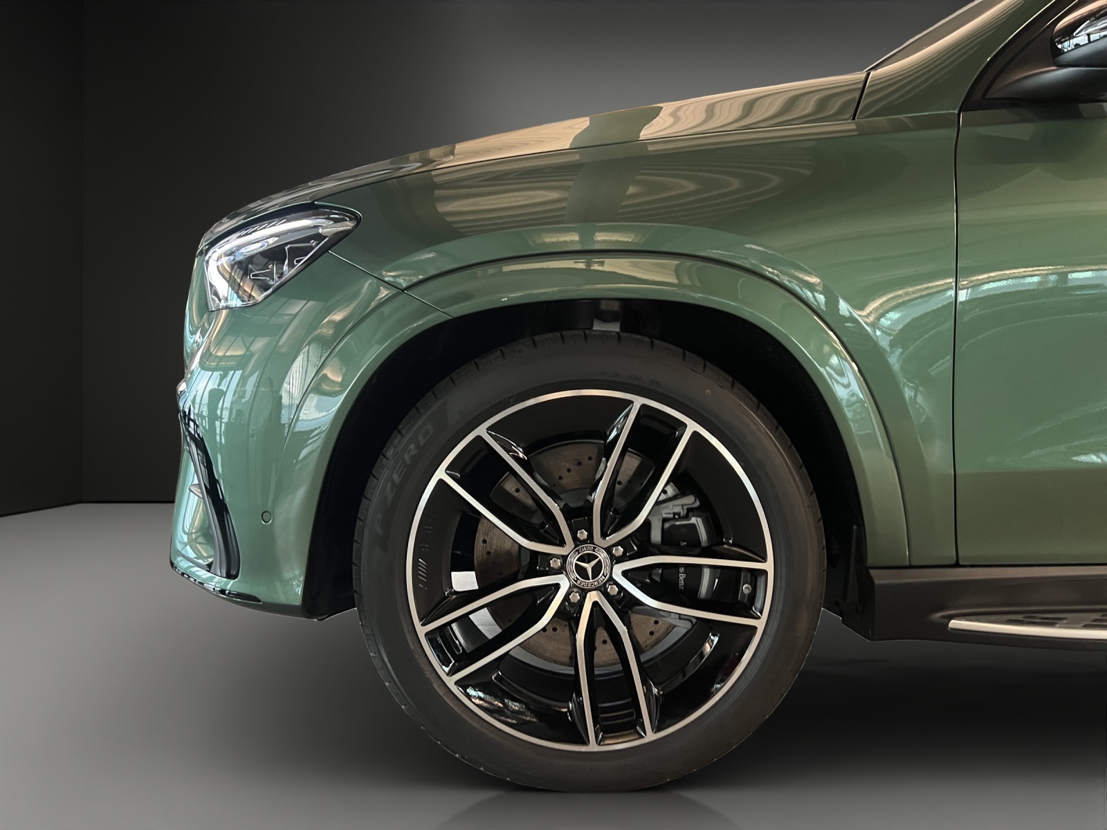 MERCEDES-BENZ GLE 580 4Matic 9G-Tronic AMG Line-image-7