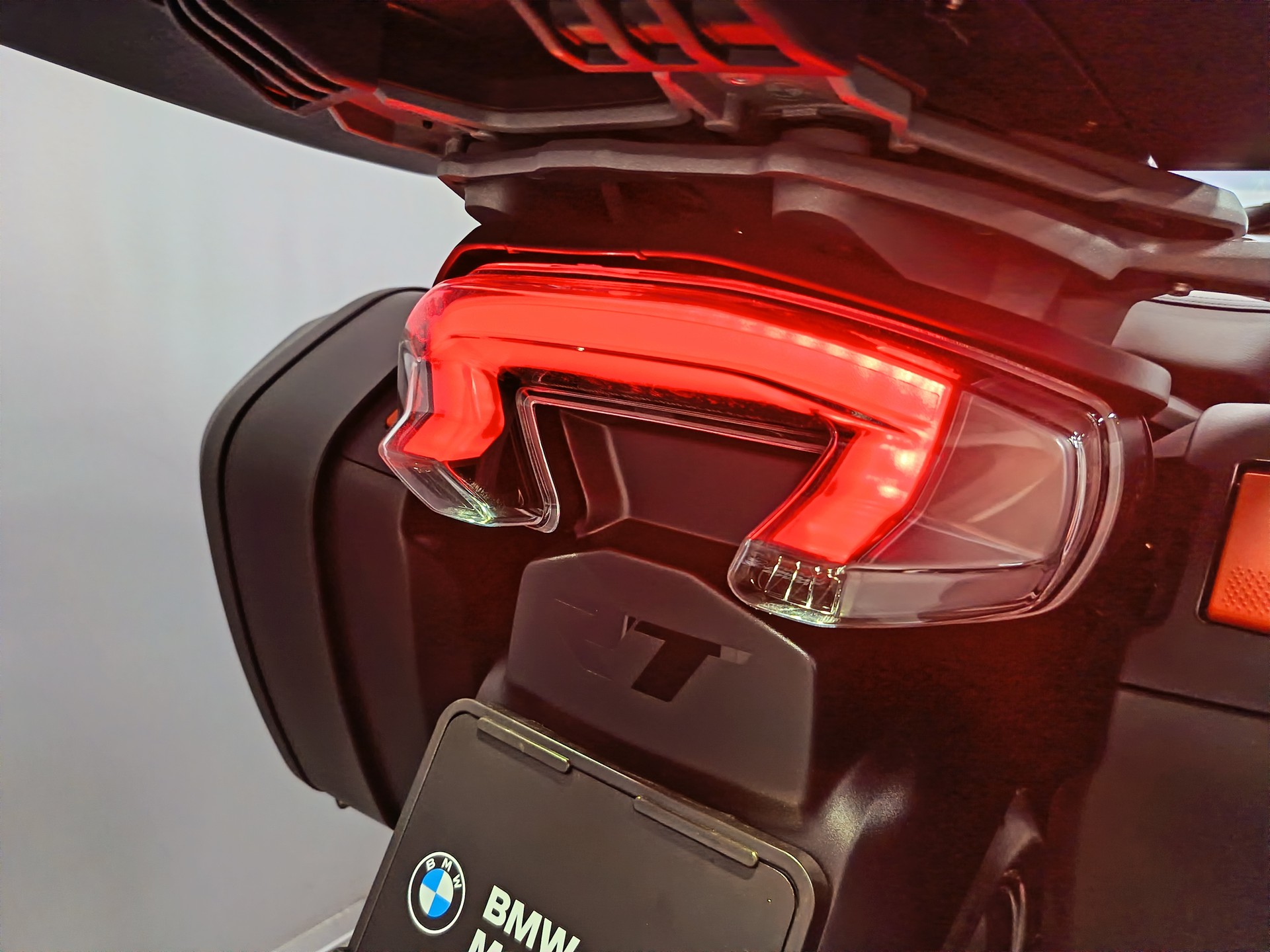 BMW R 1300 RT Triple Black *** Leasing 3.9% ***Boite ASA***-image-12