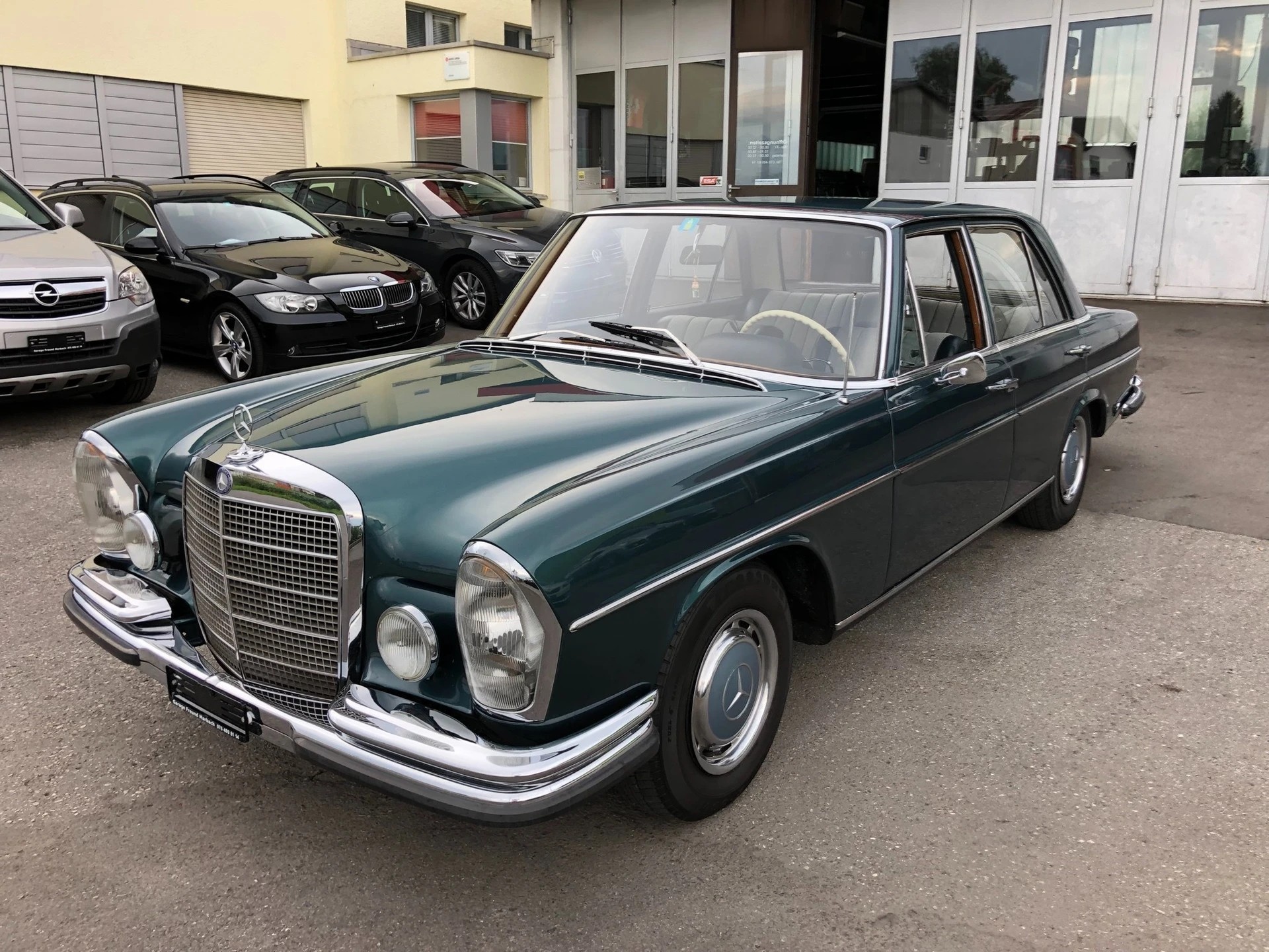 MERCEDES-BENZ 250 SE-image-3
