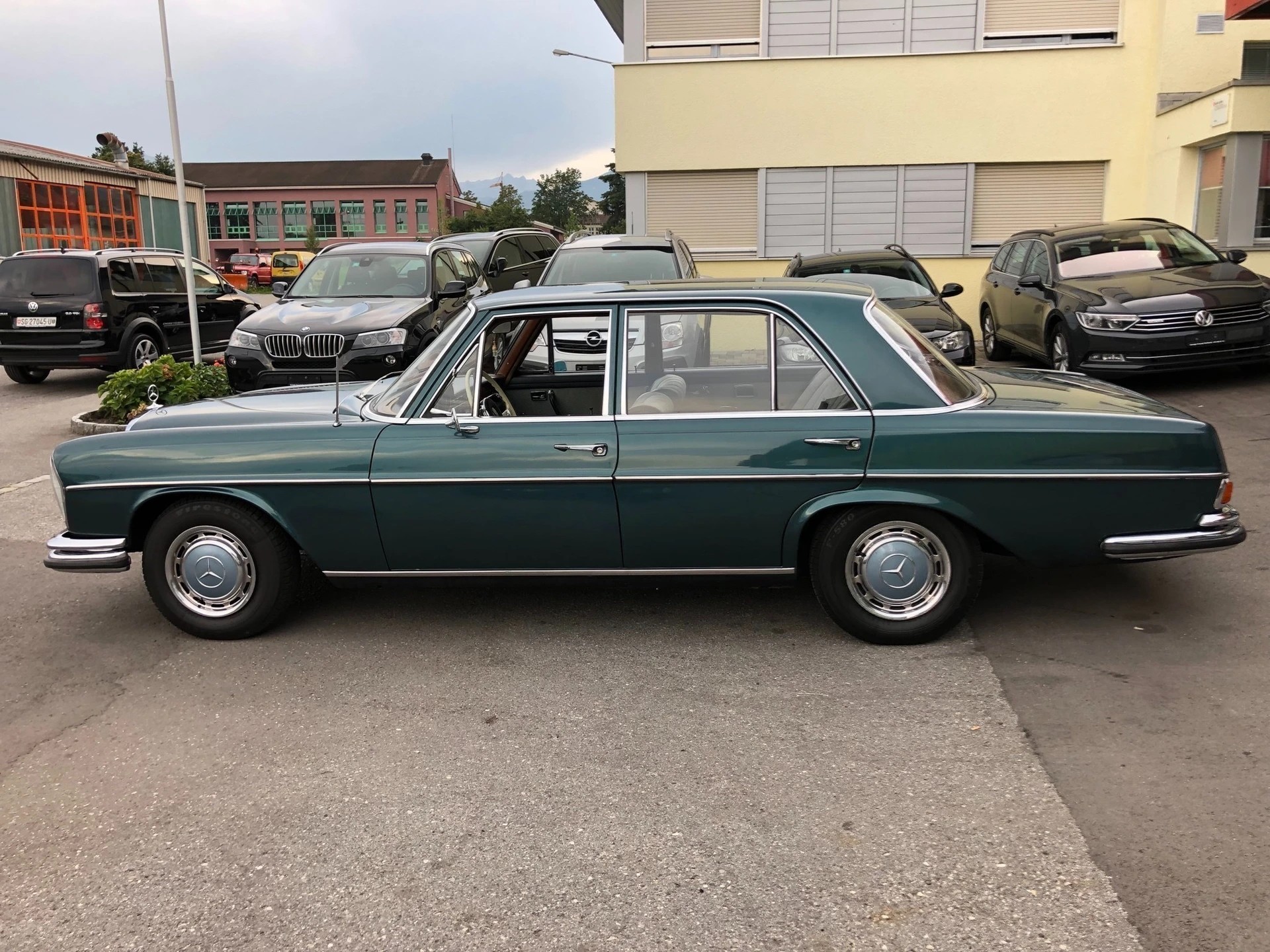 MERCEDES-BENZ 250 SE-image-13
