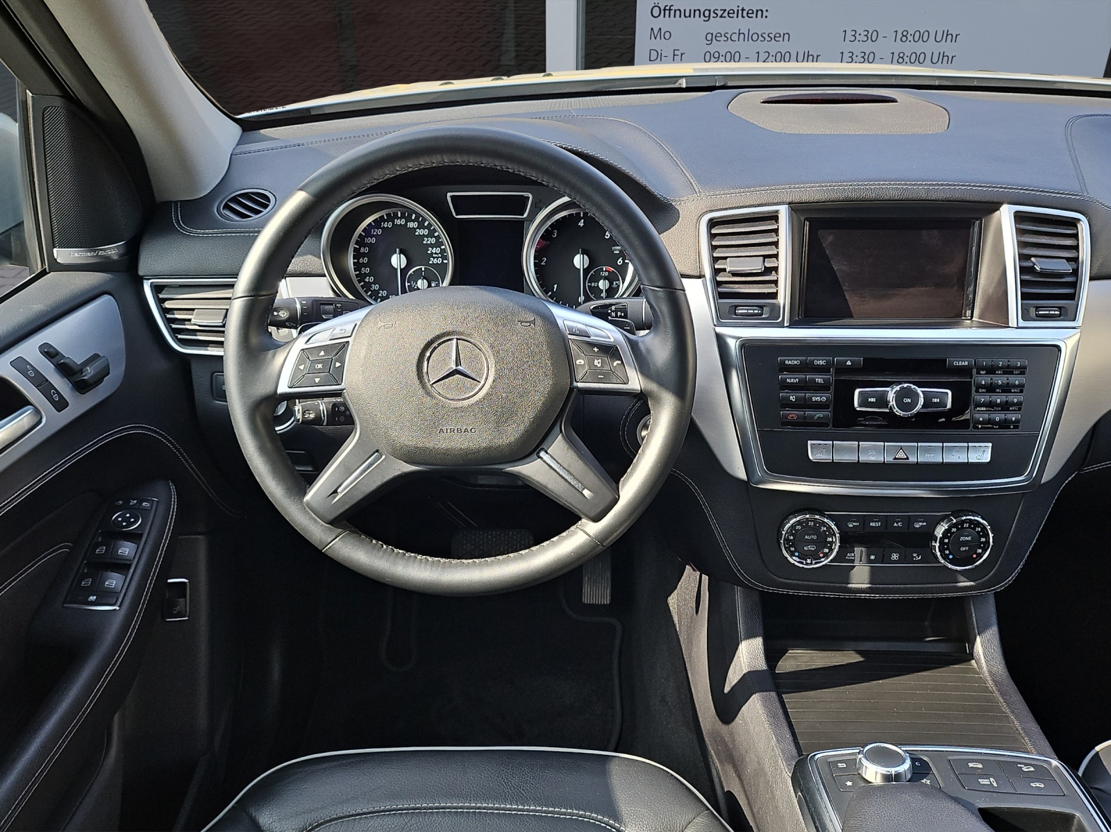 MERCEDES-BENZ ML 350 BlueTEC Executive 4Matic 7G-Tronic-image-9