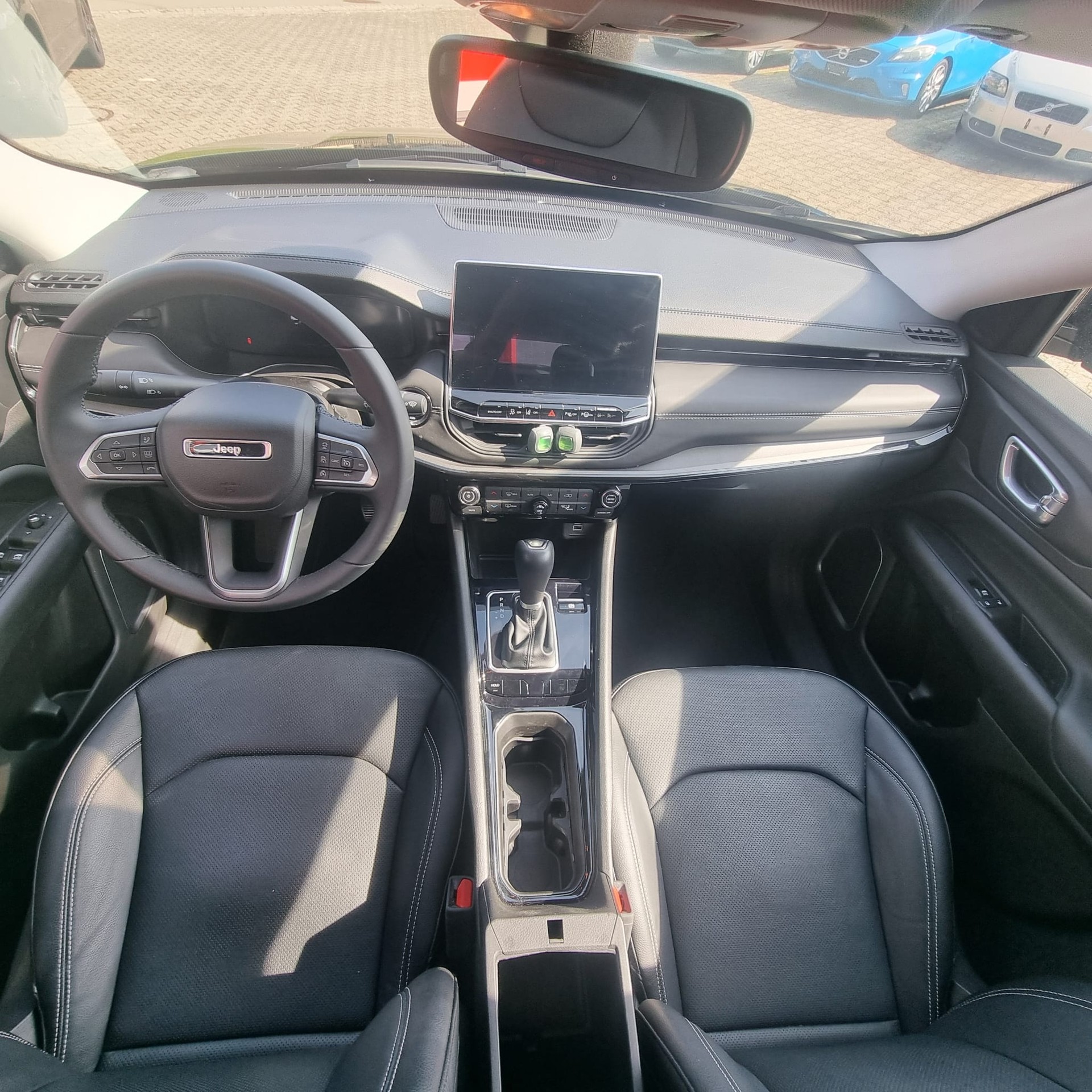 JEEP Compass 4x2 1.5 T MHEV Summit-image-8