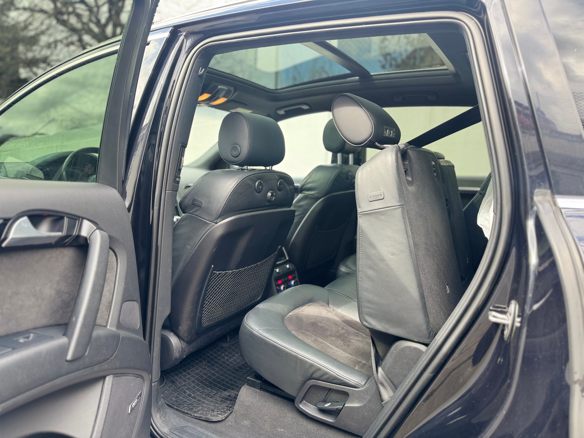 AUDI Q7 3.0 TDI addBlue quattro tiptronic-image-7