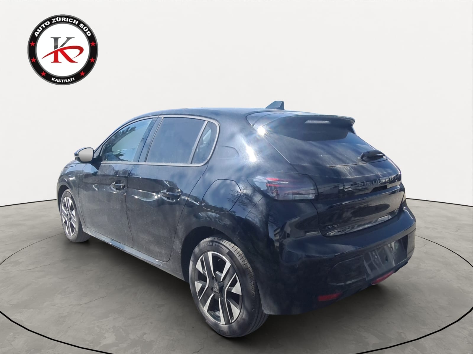 PEUGEOT 208 1.2 PureTech Allure-showroom-element-3