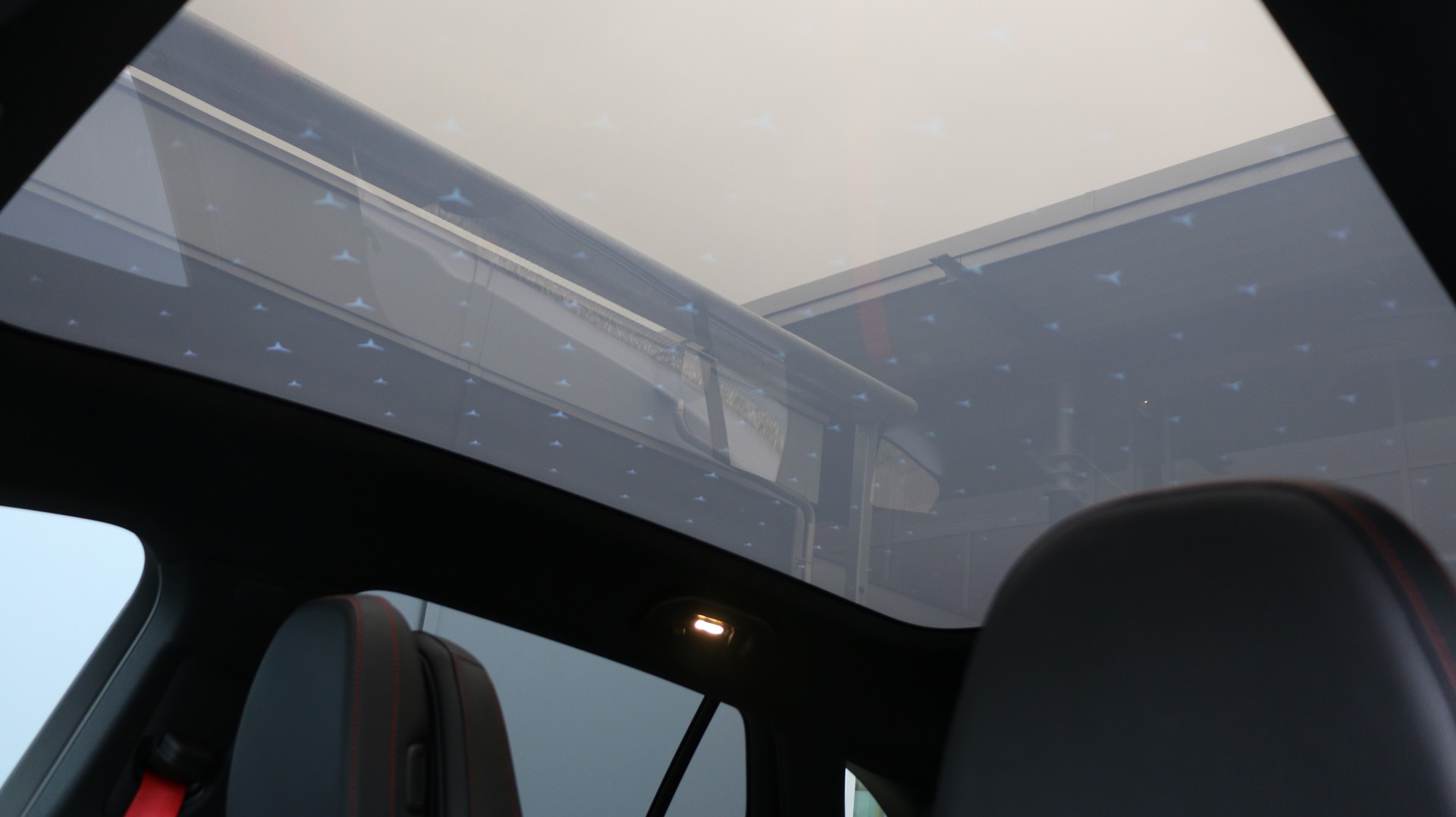 MERCEDES-BENZ GLC 400 4MATIC mit EQ Technologie-image-25