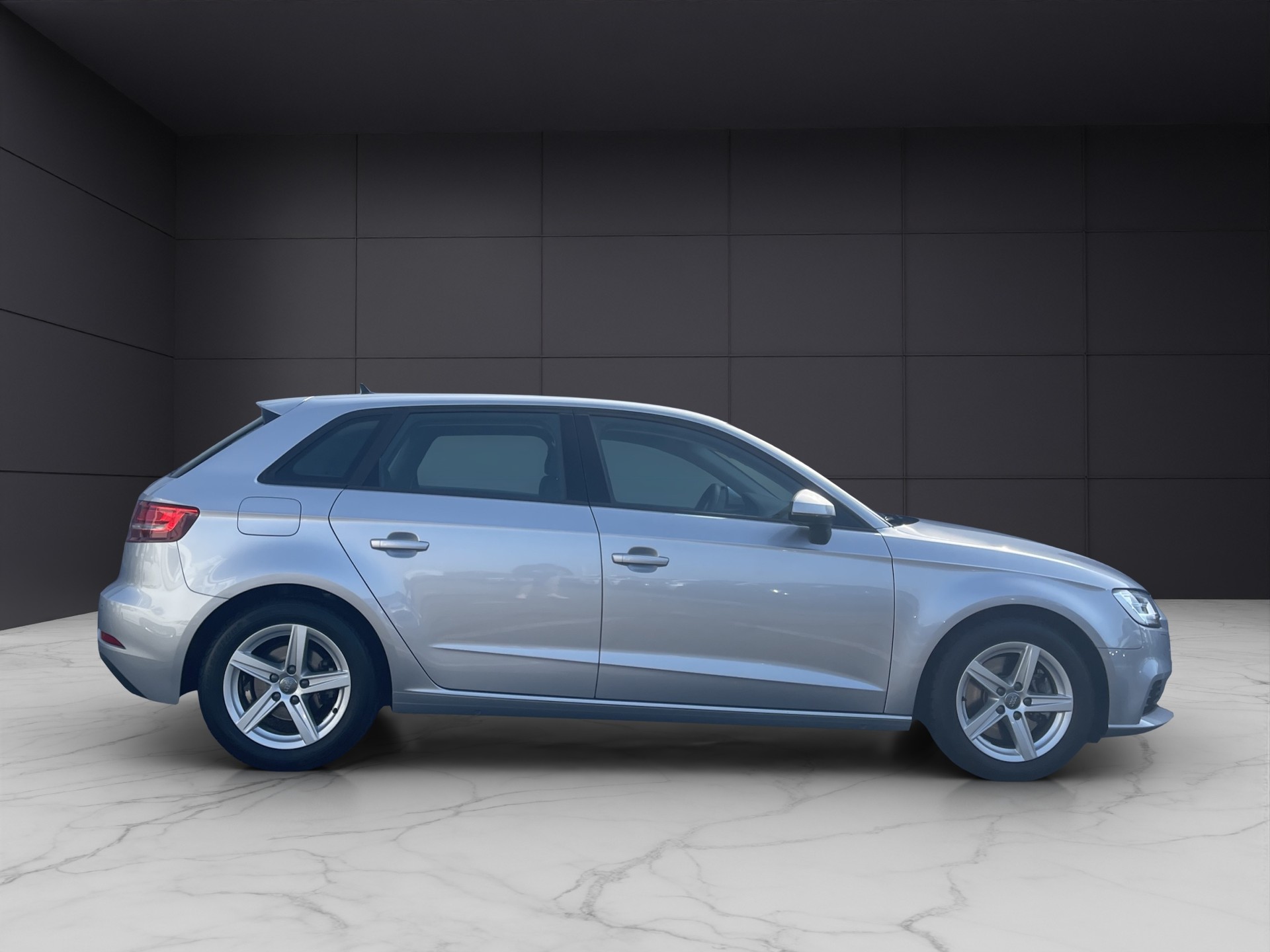 AUDI A3 Sportback 35 TDI S-tronic-image-6