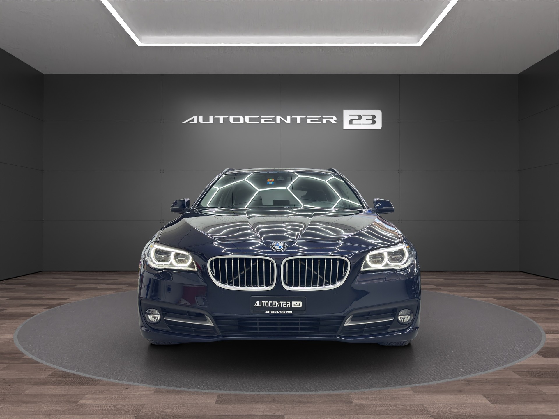 BMW 520d Touring xDrive Steptronic-image-7