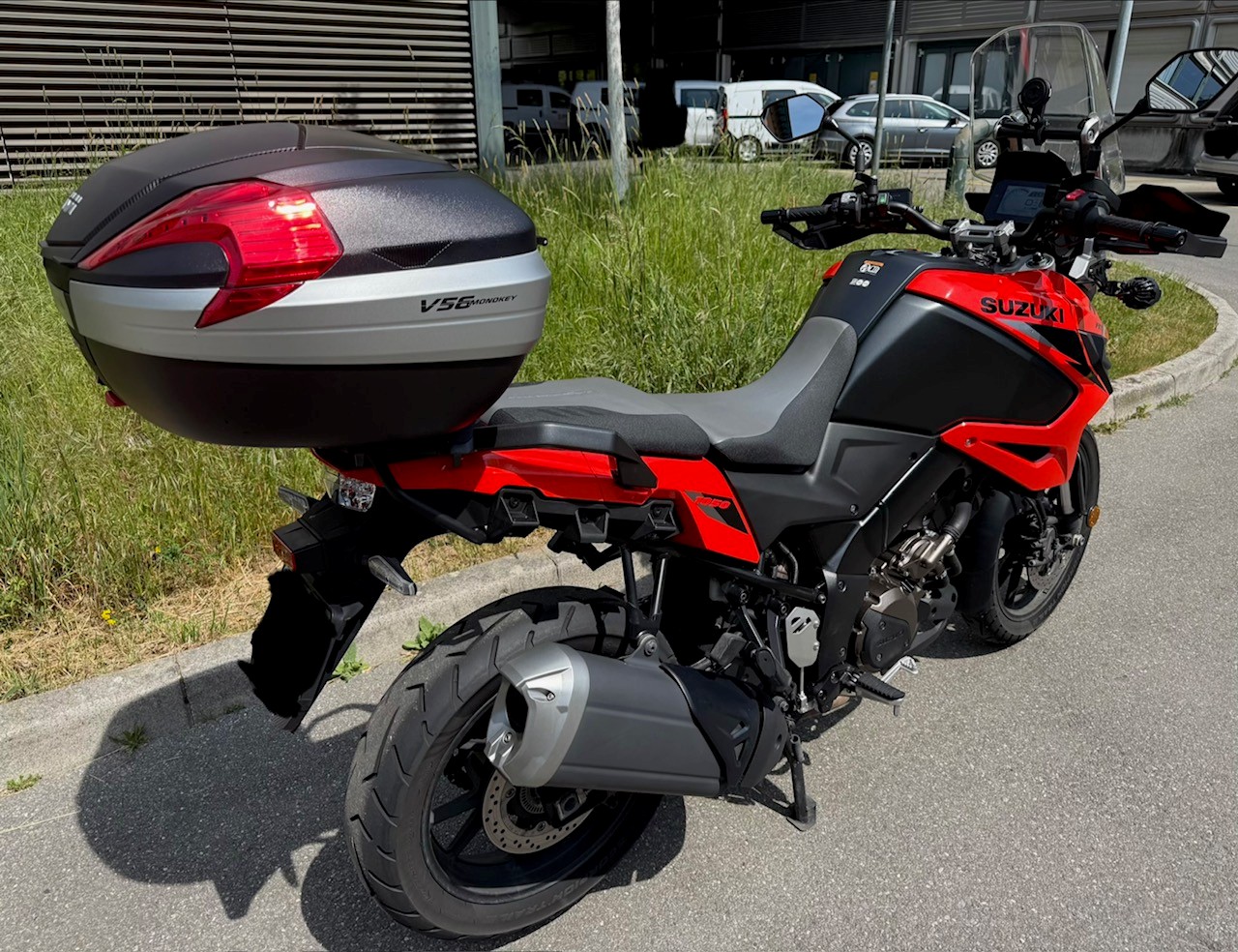 SUZUKI DL 1050-image-6