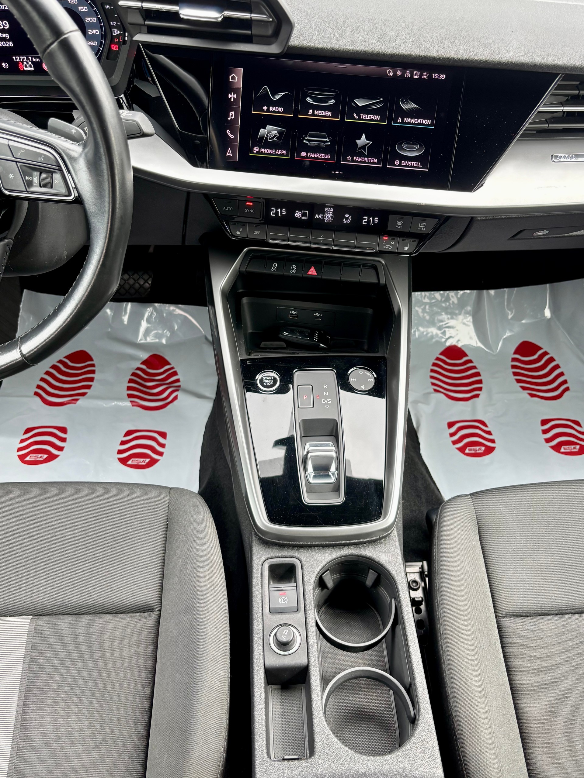 AUDI A3 Sportback 35 TFSI S-tronic-image-7