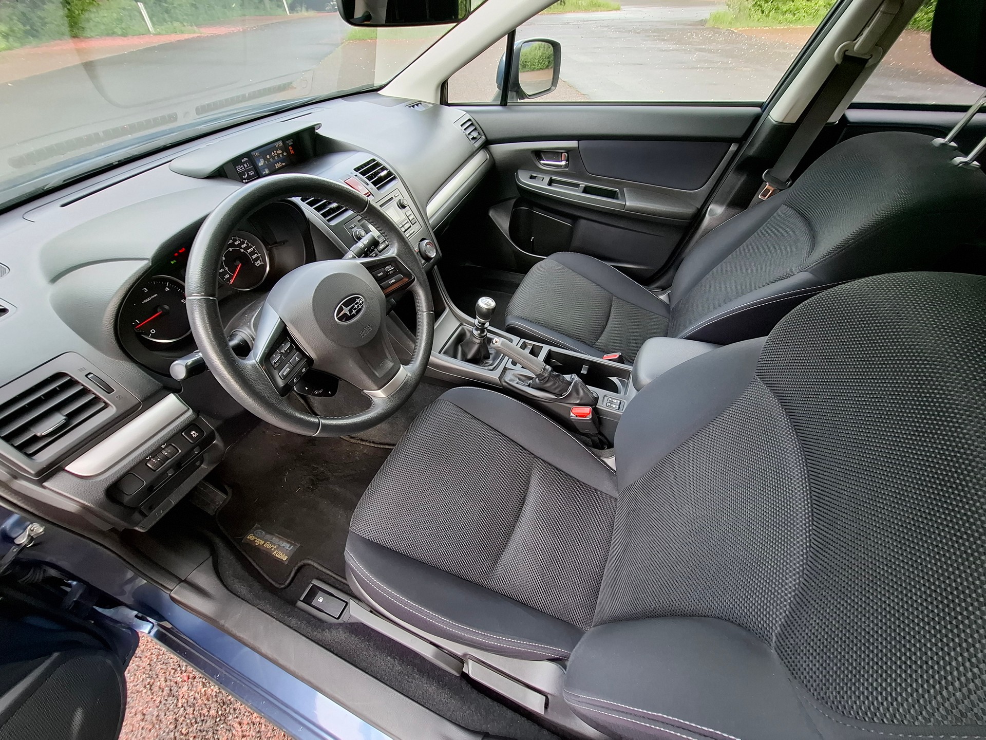 SUBARU XV 2.0D Swiss One AWD-image-9