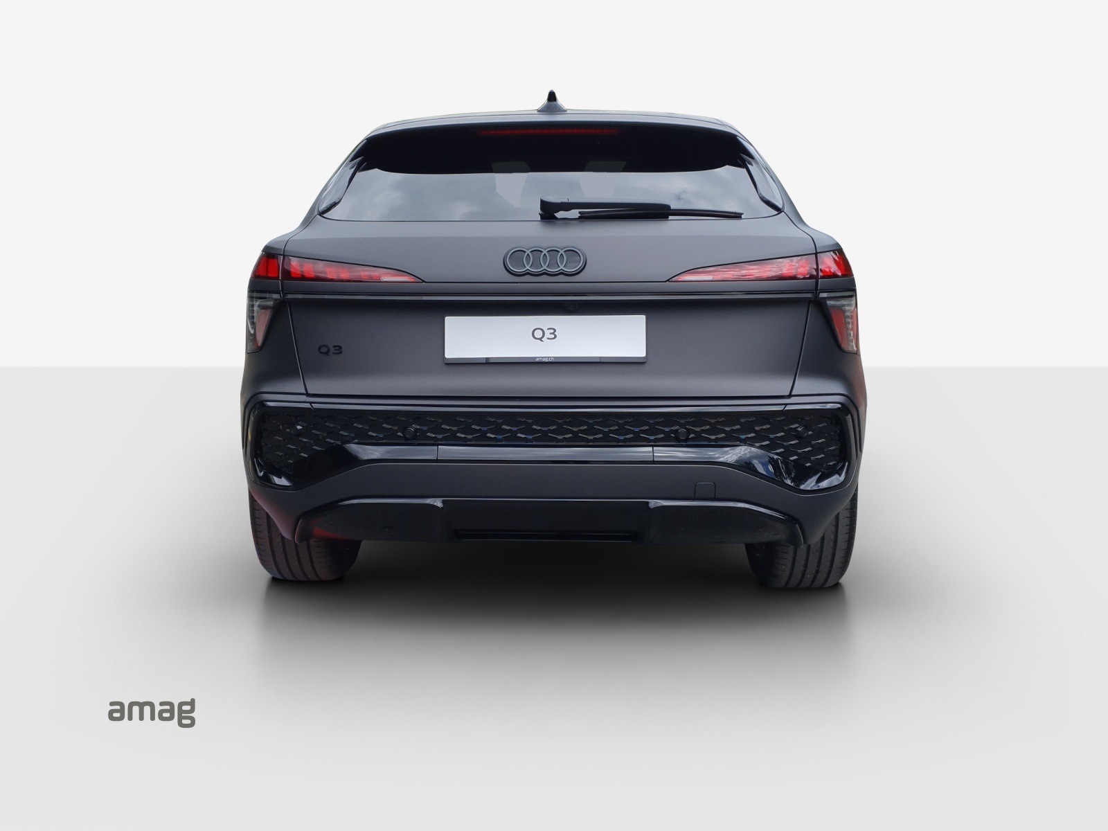 AUDI Q3 Sportback 110 kW TFSI S tronic-showroom-element-3