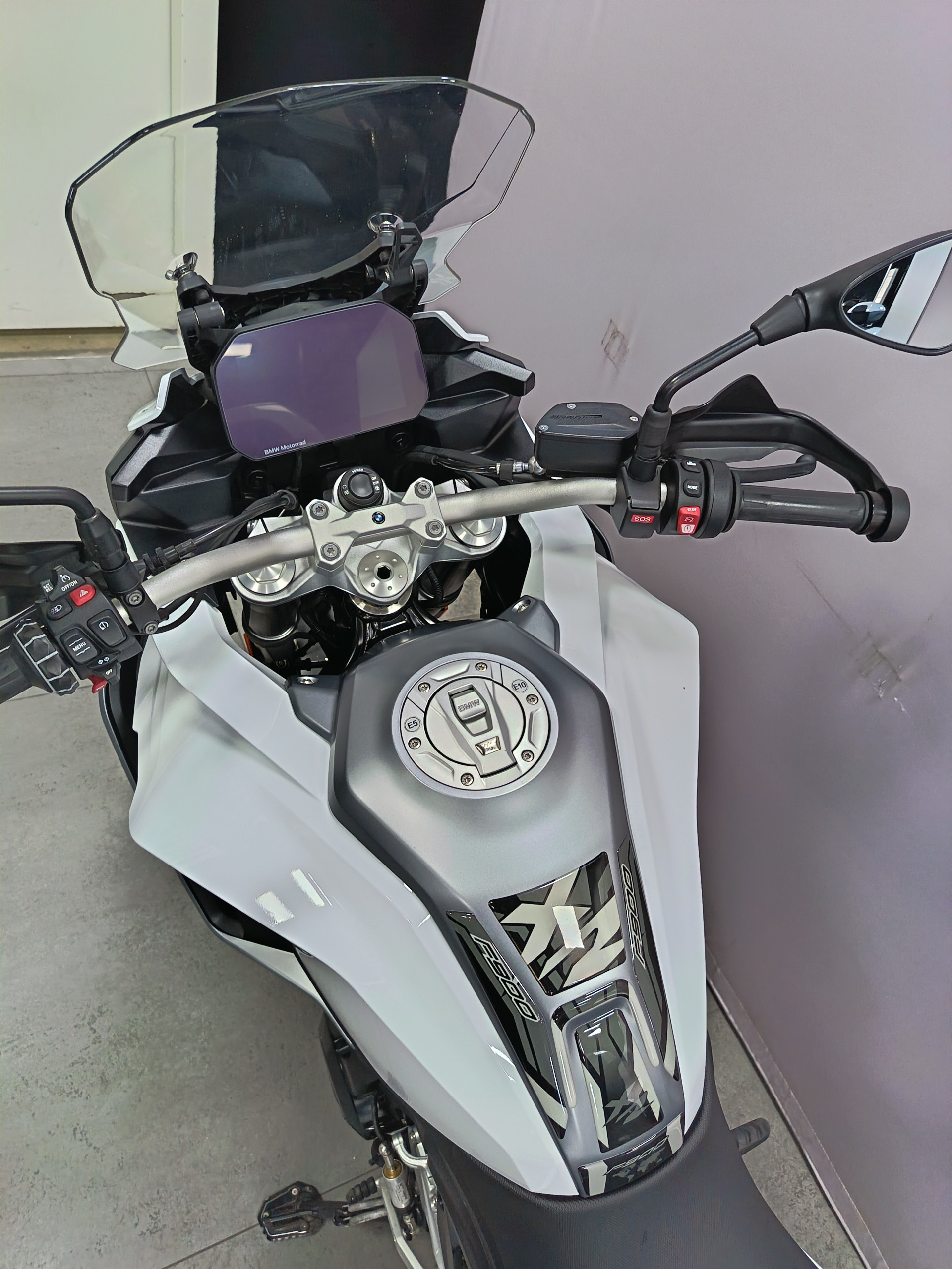 BMW F 900 XR *** 77kW ***Kit Surbaissement***-image-4