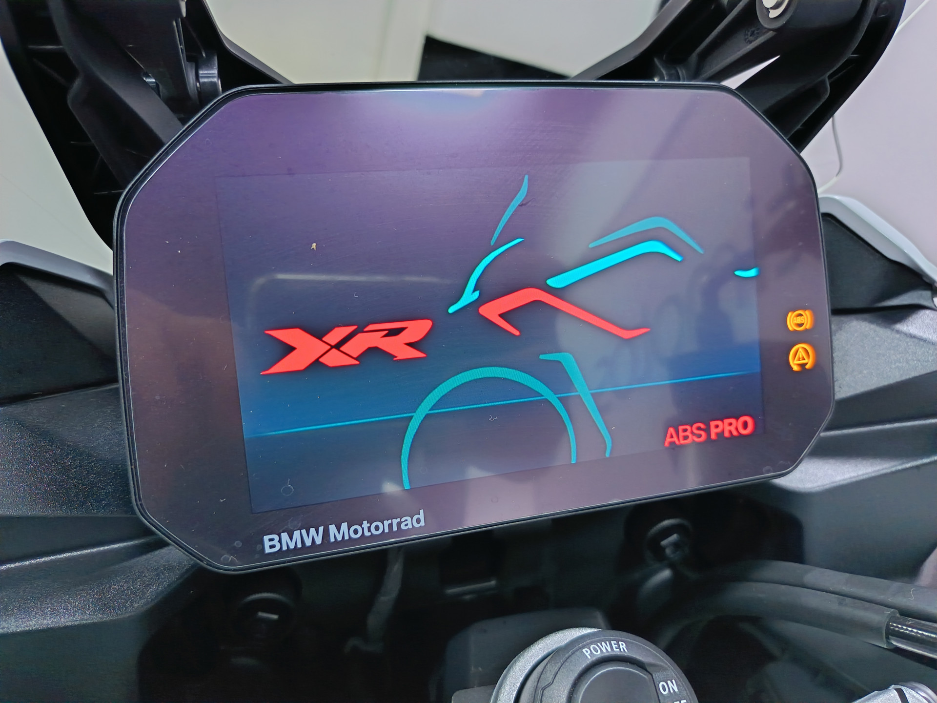 BMW F 900 XR *** 77kW ***Kit Surbaissement***-image-8