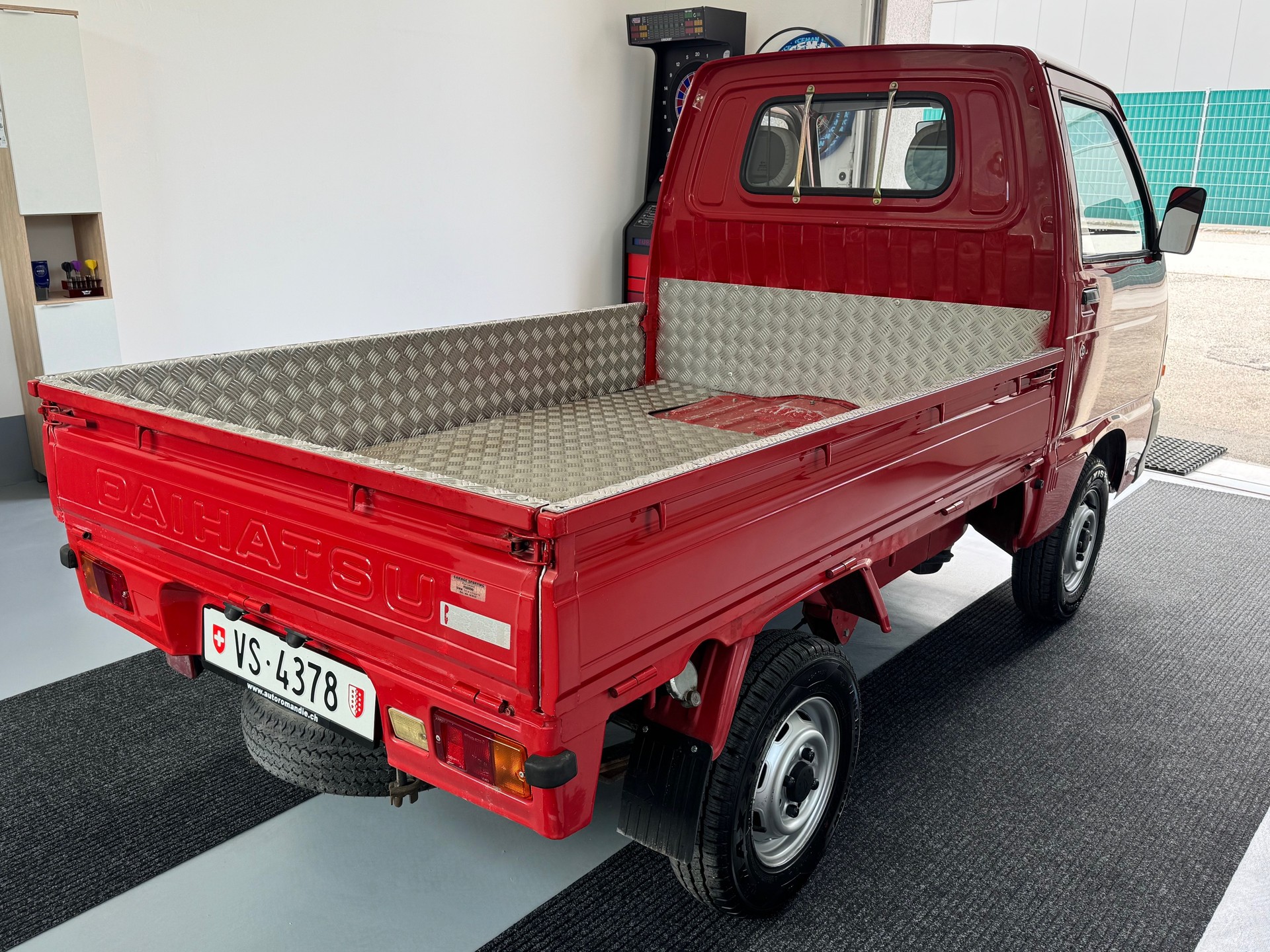 DAIHATSU Pick-Up-image-2