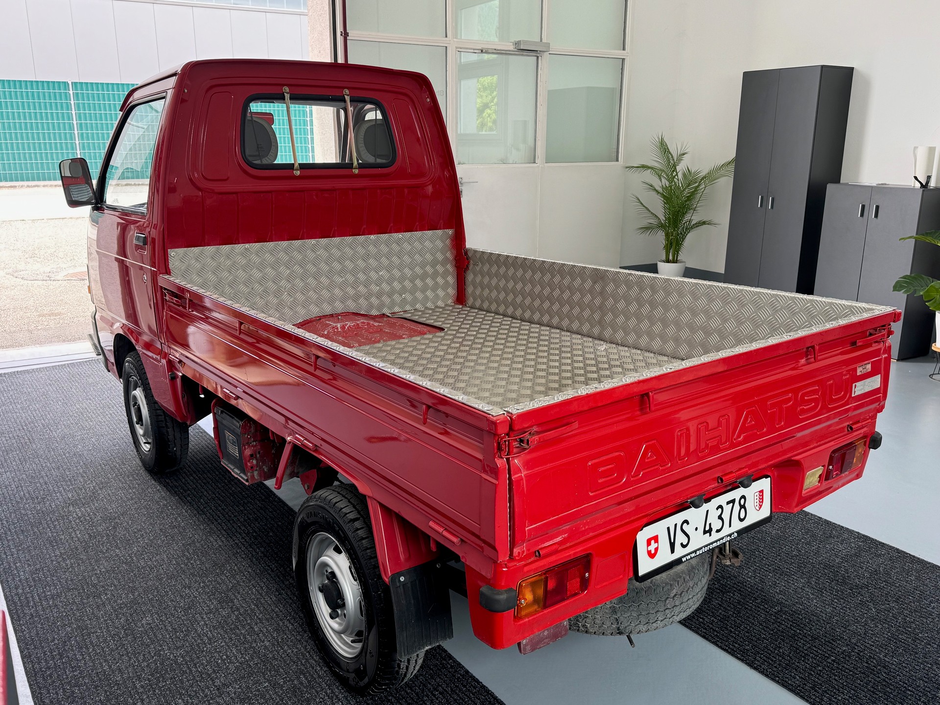 DAIHATSU Pick-Up-image-3