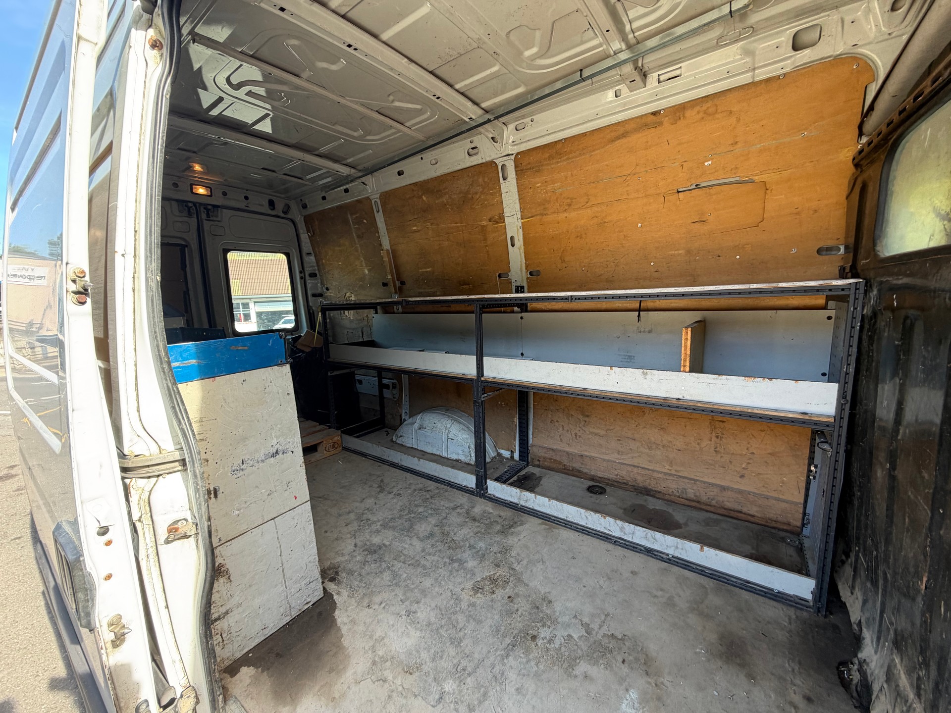 IVECO 35 S 14 V GKCA43A3B1-image-5