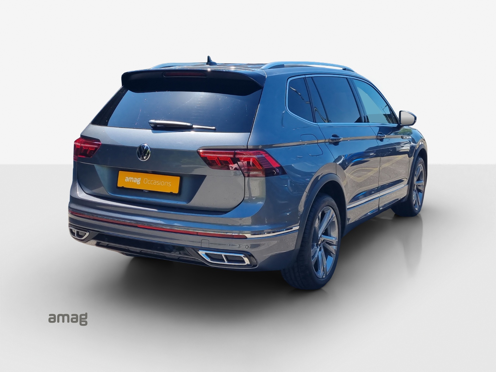 VW Tiguan Allspace 2.0 TDI SCR R-Line 4Motion DSG-image-5