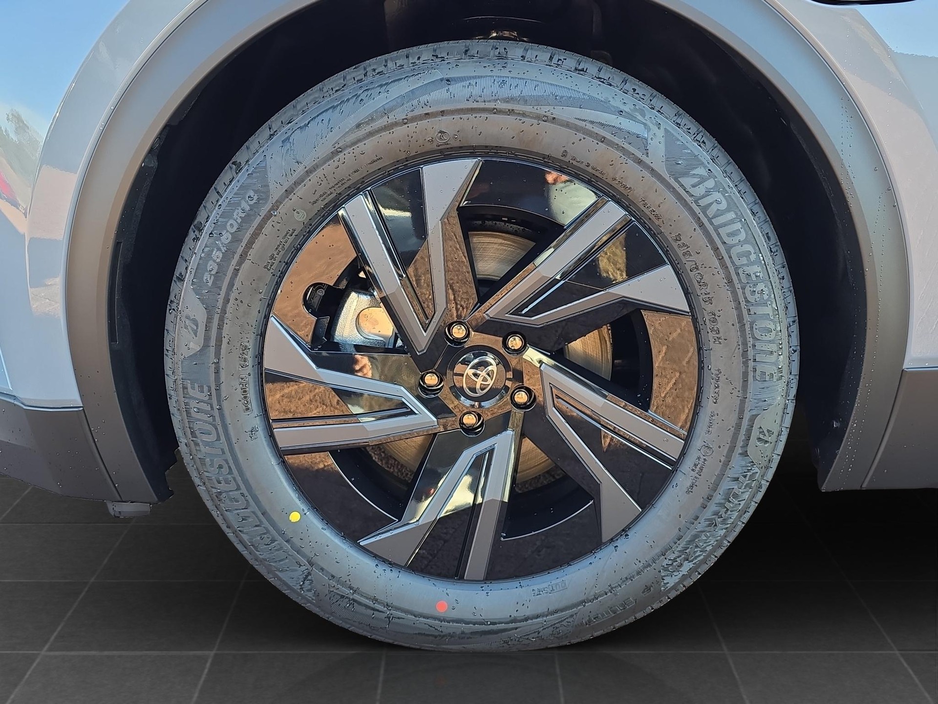 TOYOTA C-HR+ Style AWD-image-14