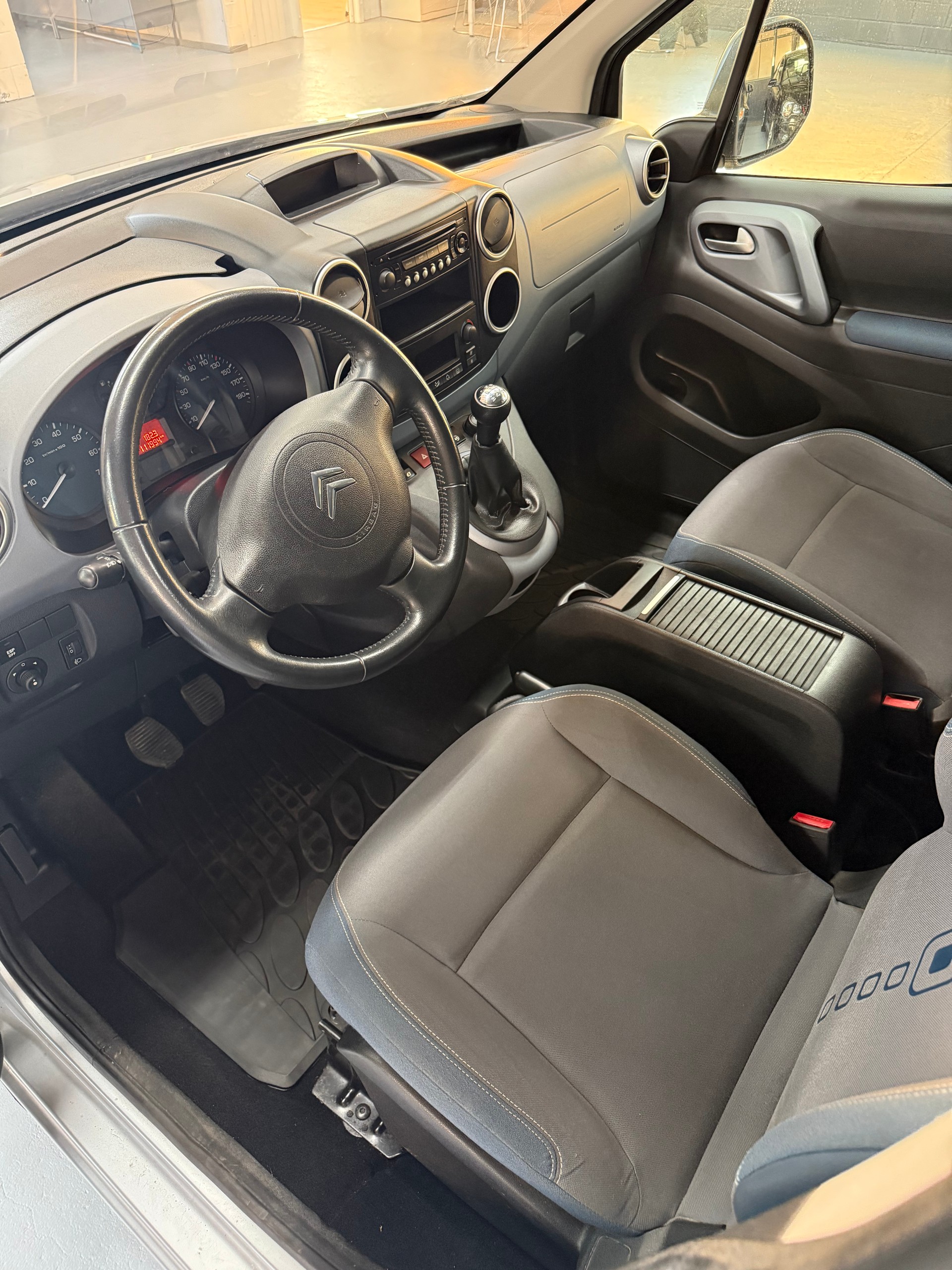 CITROEN Berlingo 1.6 HDi Multispace *Frisch MFK & Service*-image-11