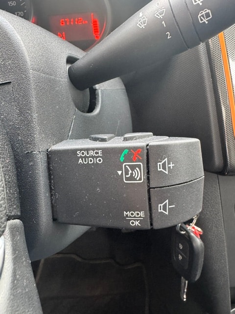 DACIA Sandero Tce 90 Stepway Unlimited Automatic-image-16