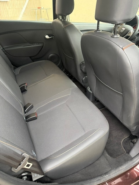 DACIA Sandero Tce 90 Stepway Unlimited Automatic-image-24