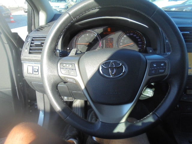 TOYOTA Avensis 2.0 Linea Sol Multidrive-image-6