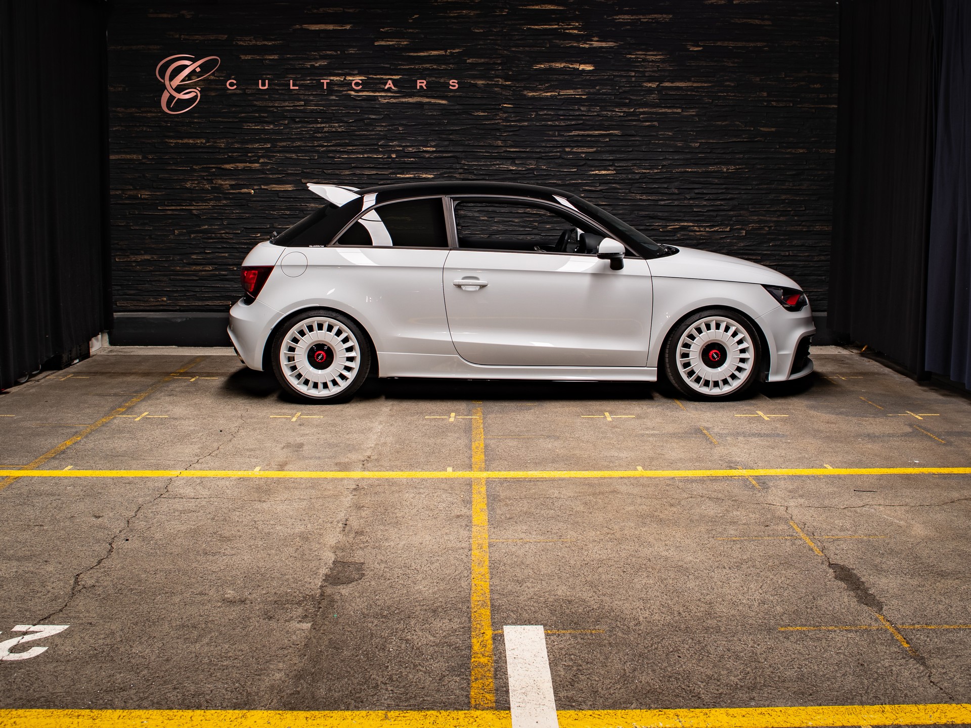 AUDI A1 2.0 TFSI Limited Edition quattro * 1 von 333 *