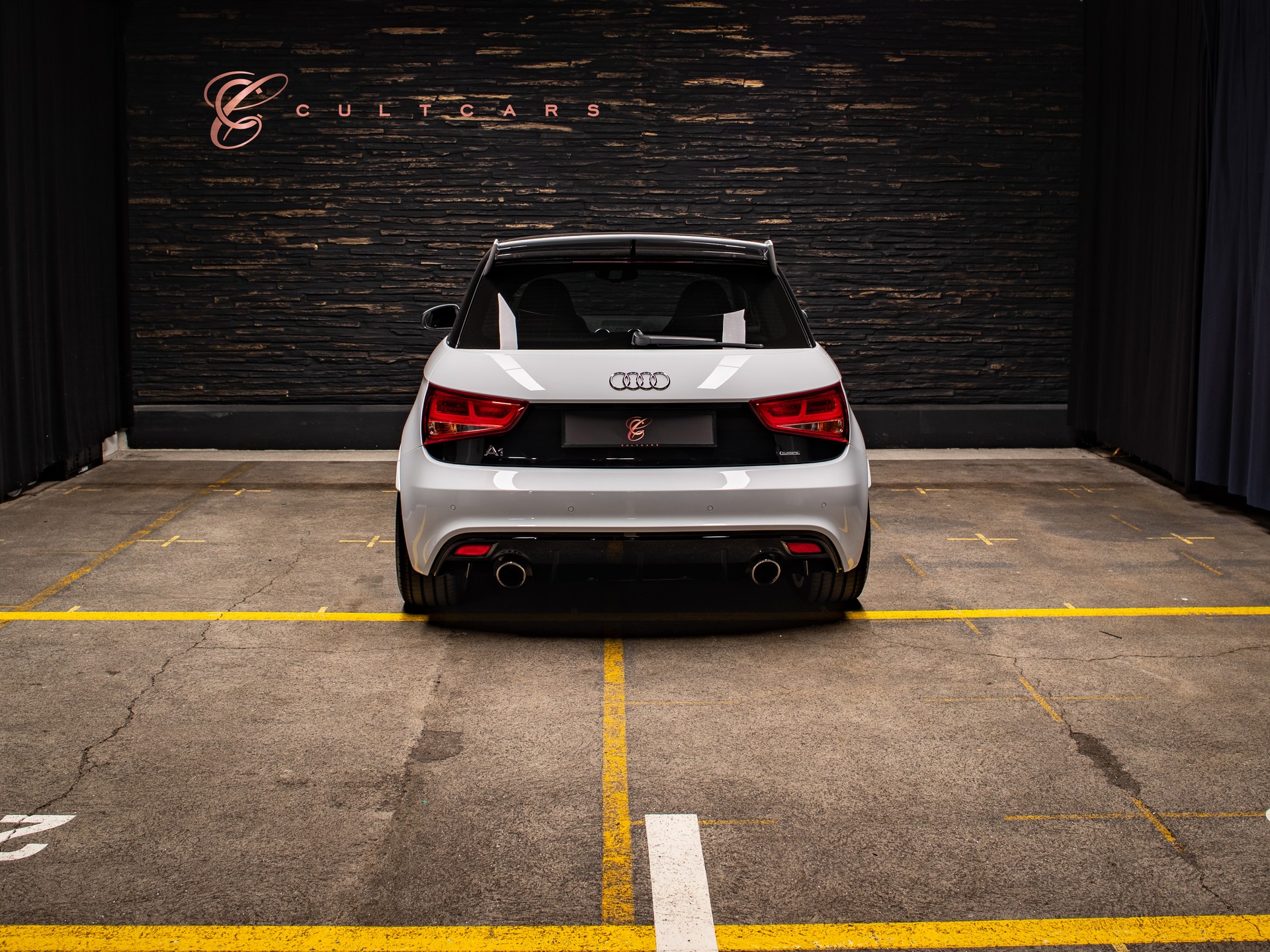 AUDI A1 2.0 TFSI Limited Edition quattro * 1 von 333 *-showroom-element-3