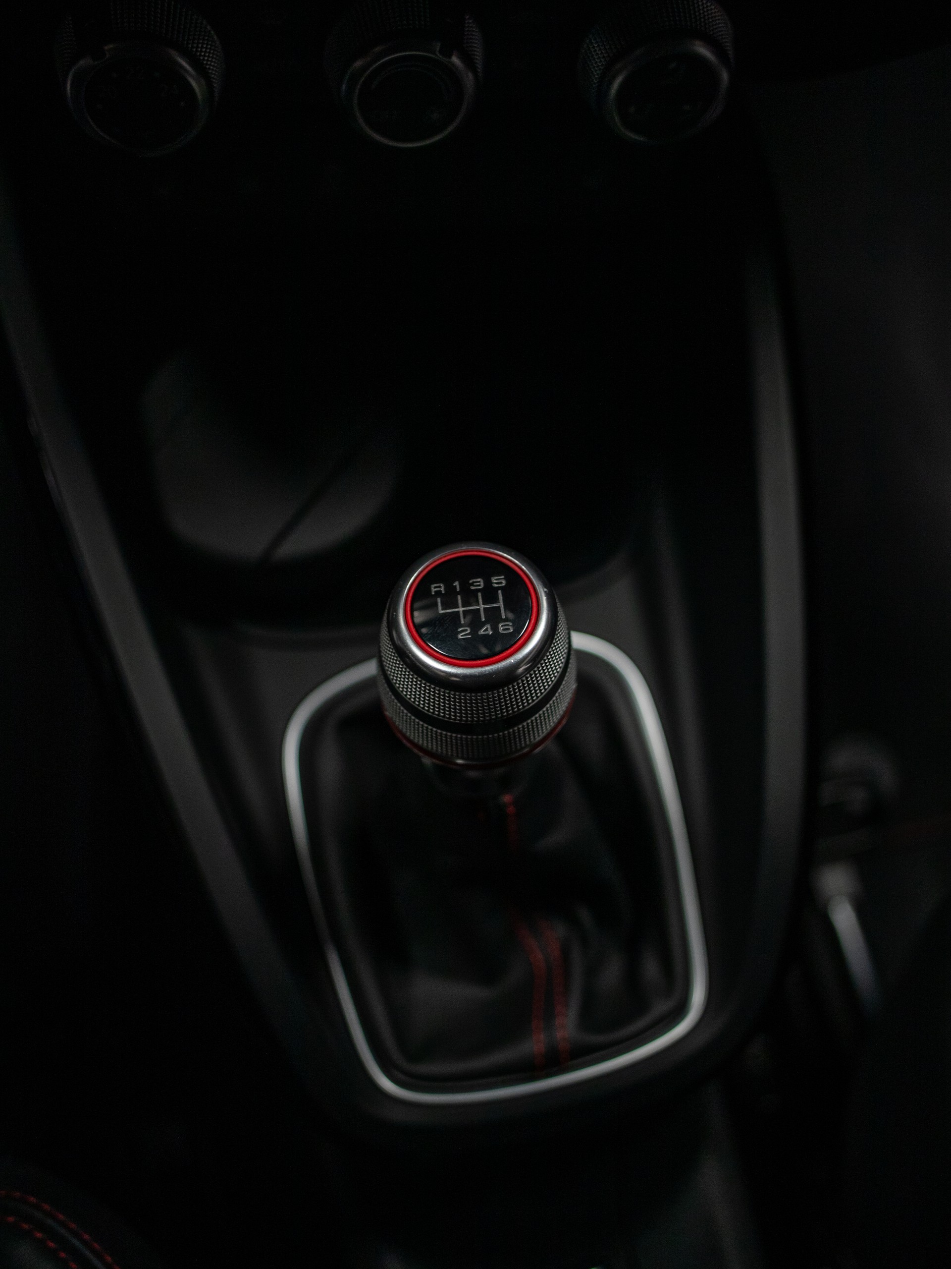 AUDI A1 2.0 TFSI Limited Edition quattro * 1 von 333 *-image-17