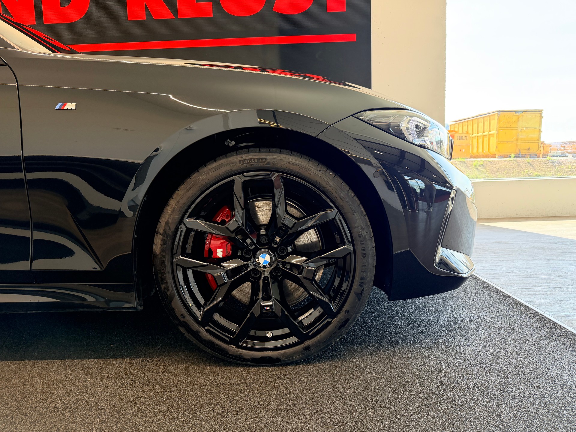 BMW 330i Touring xDrive Steptronic M Sport Pro-image-5
