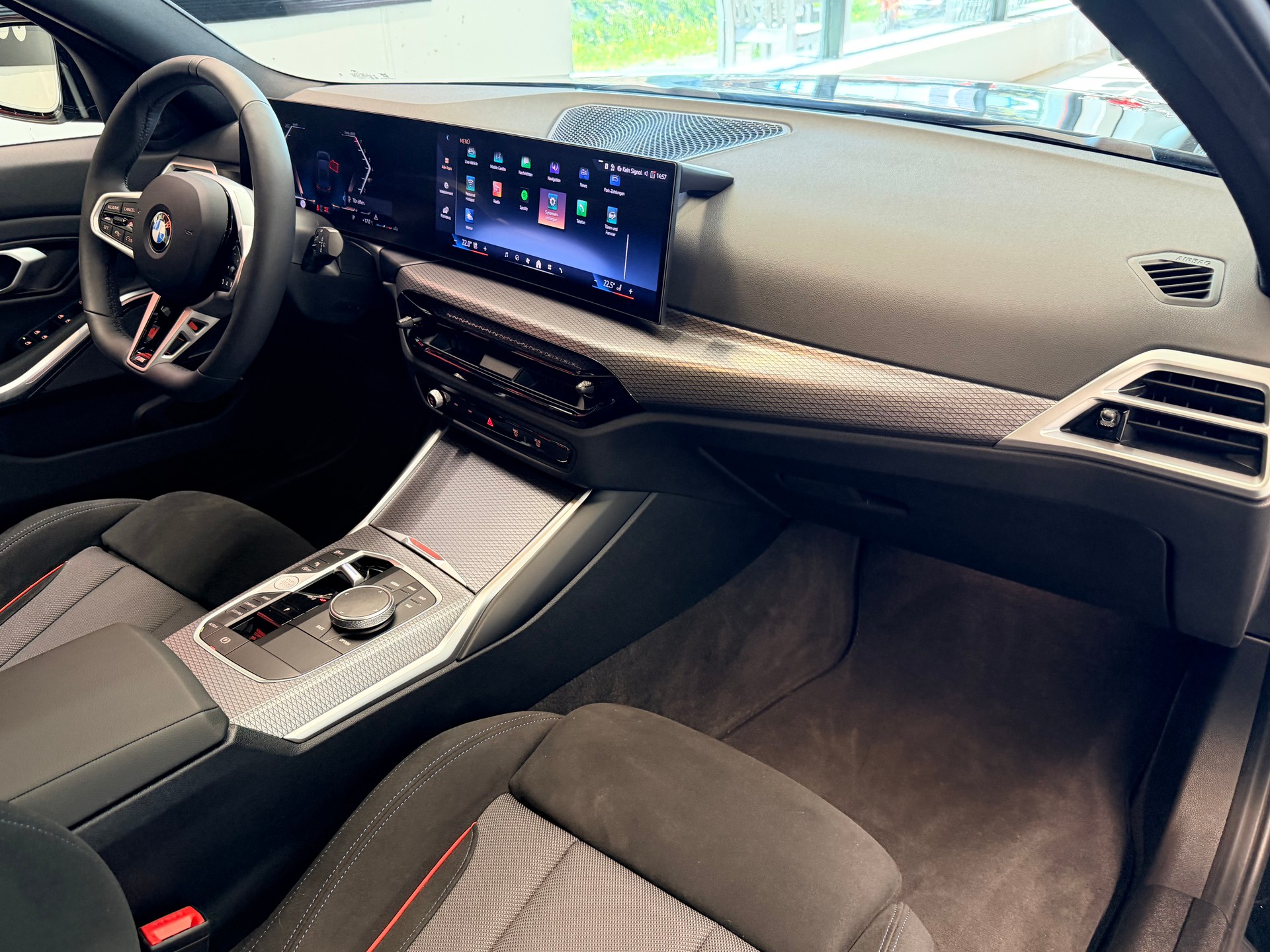 BMW 330i Touring xDrive Steptronic M Sport Pro-image-20