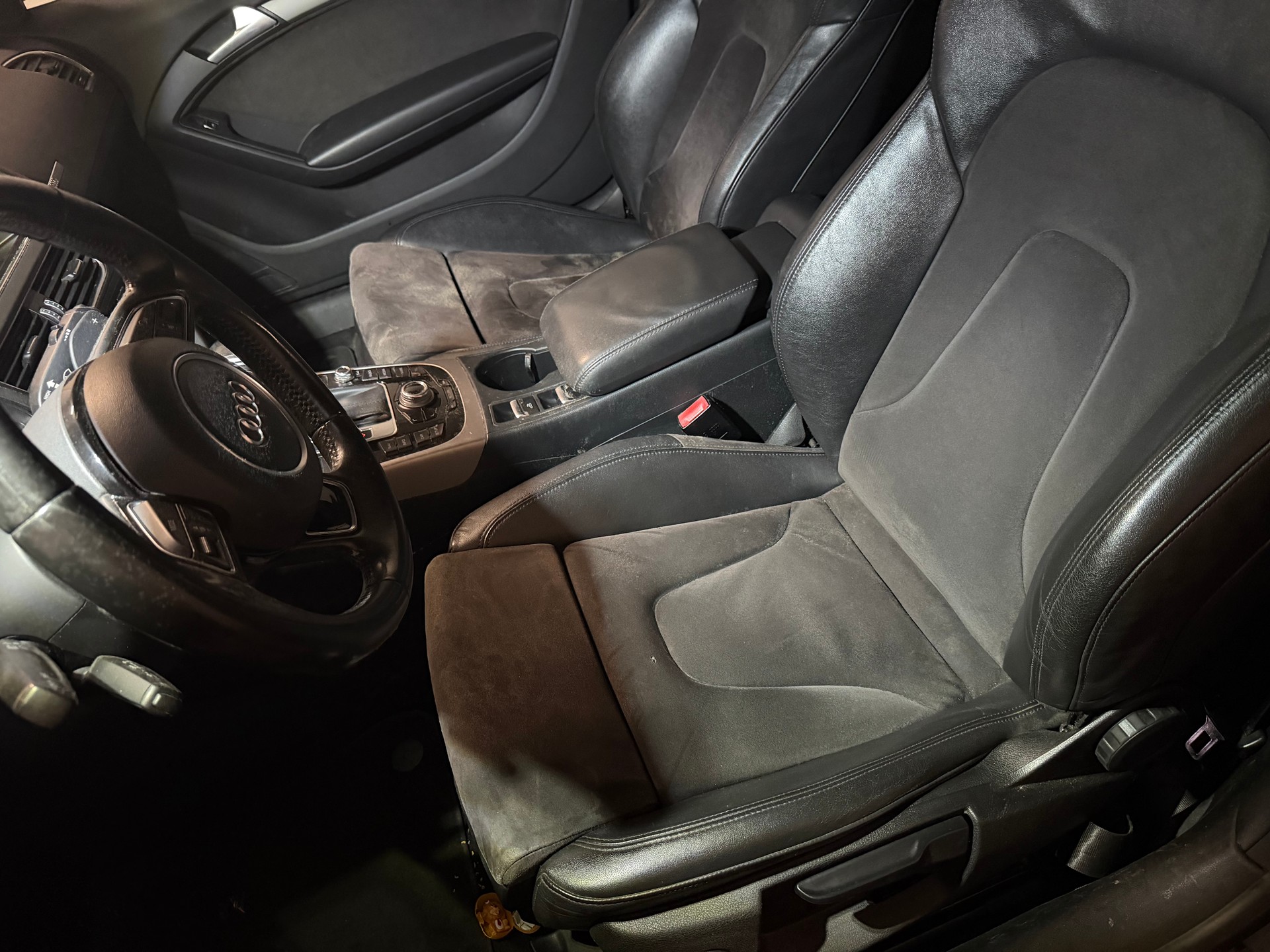 AUDI A5 Cabriolet 1.8 TFSI multitronic-image-8