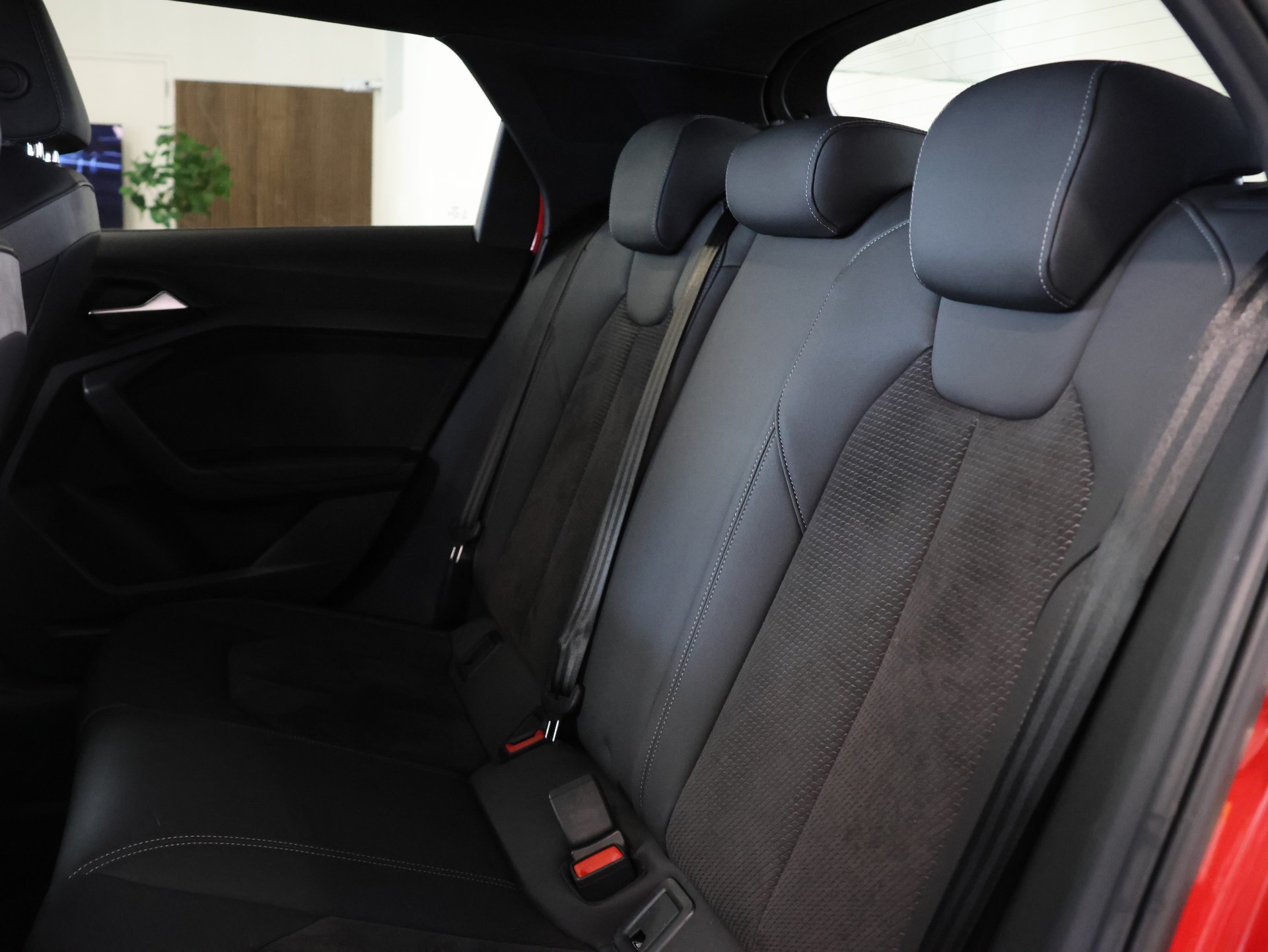 AUDI A1 Sportback 30 TFSI advanced S-tronic *Rückfahrkamera* *S-Line* *Klima*-image-30