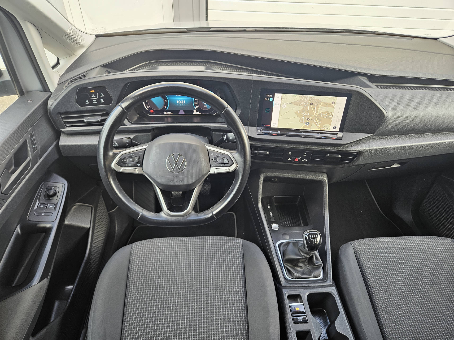 VW Caddy Maxi 2.0 TDI 122 4motion-image-14