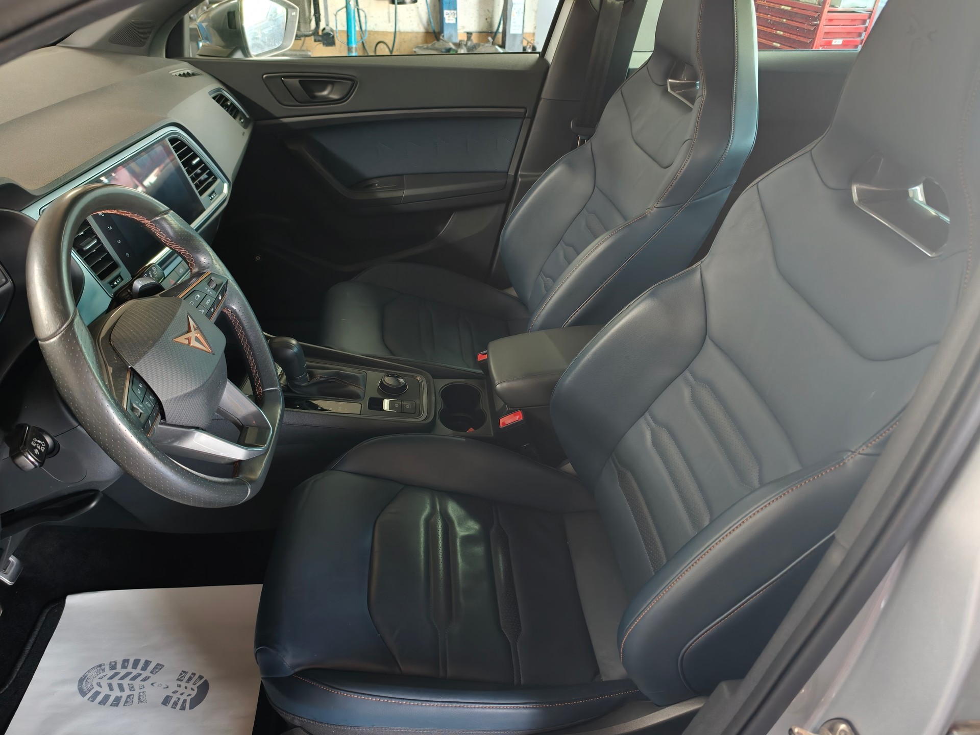 CUPRA Ateca 2.0TSI 4Drive DSG 300-image-8
